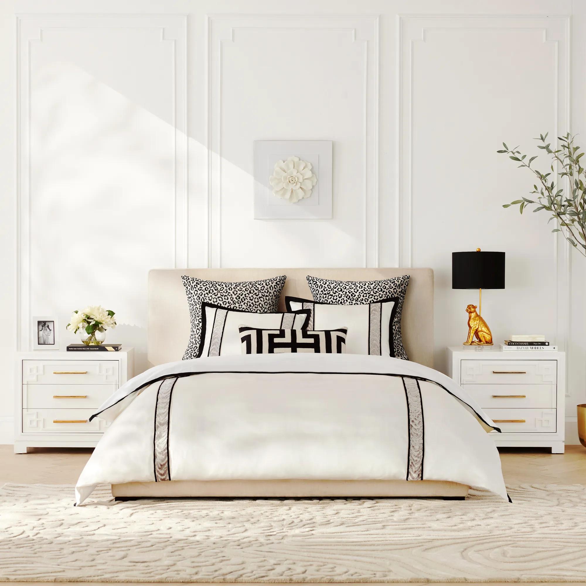 Gianna Frame Bedding - Grey/Black
