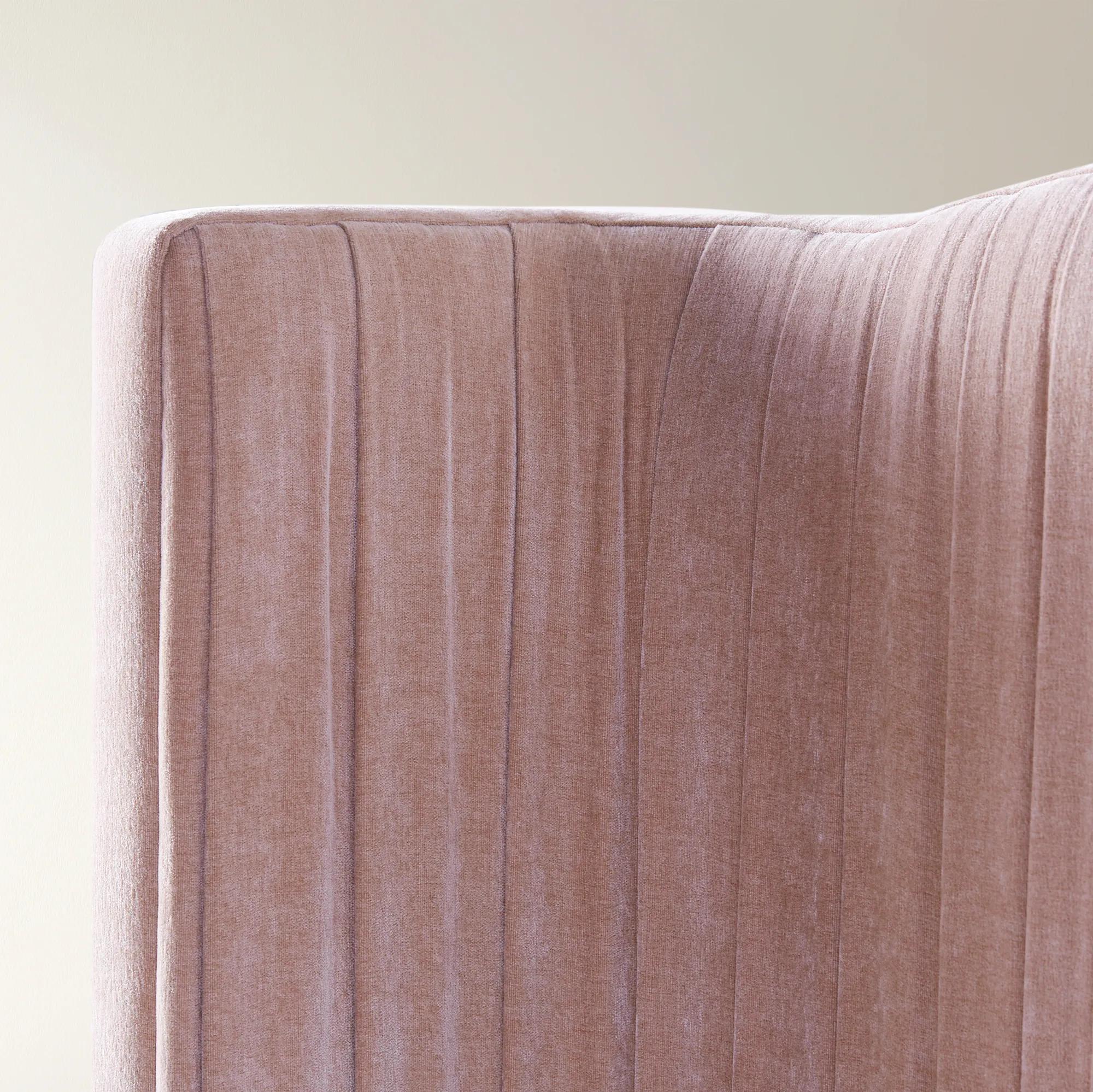 Larissa Platform Bed