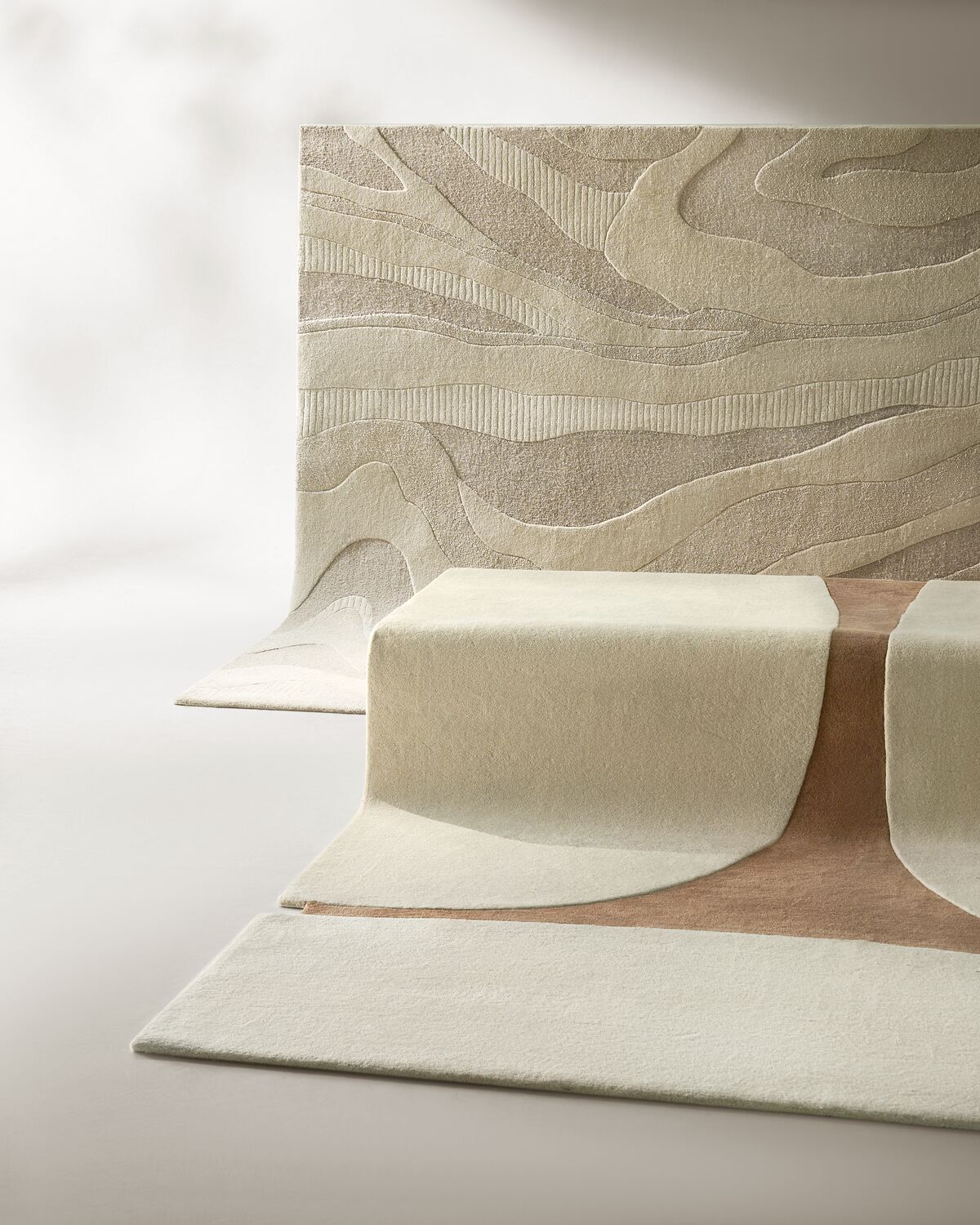 <p style='color:black'></p>