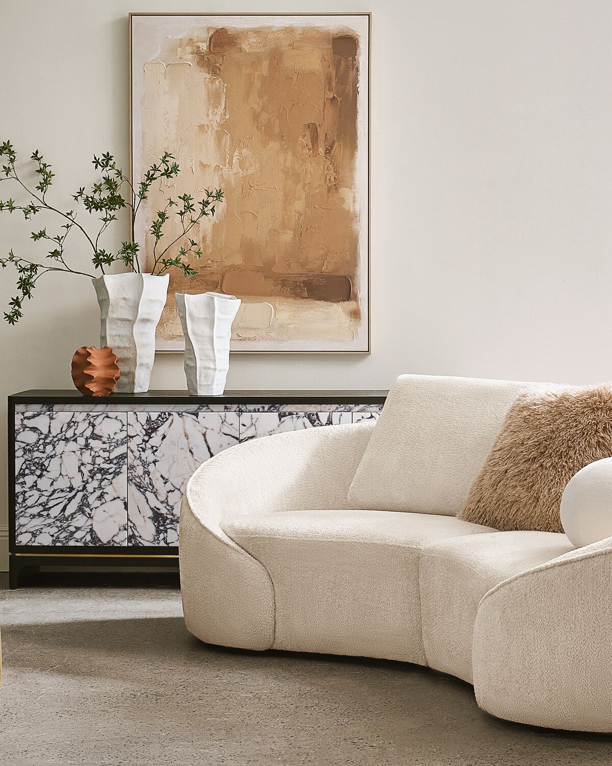 <p style='color:black'></p>