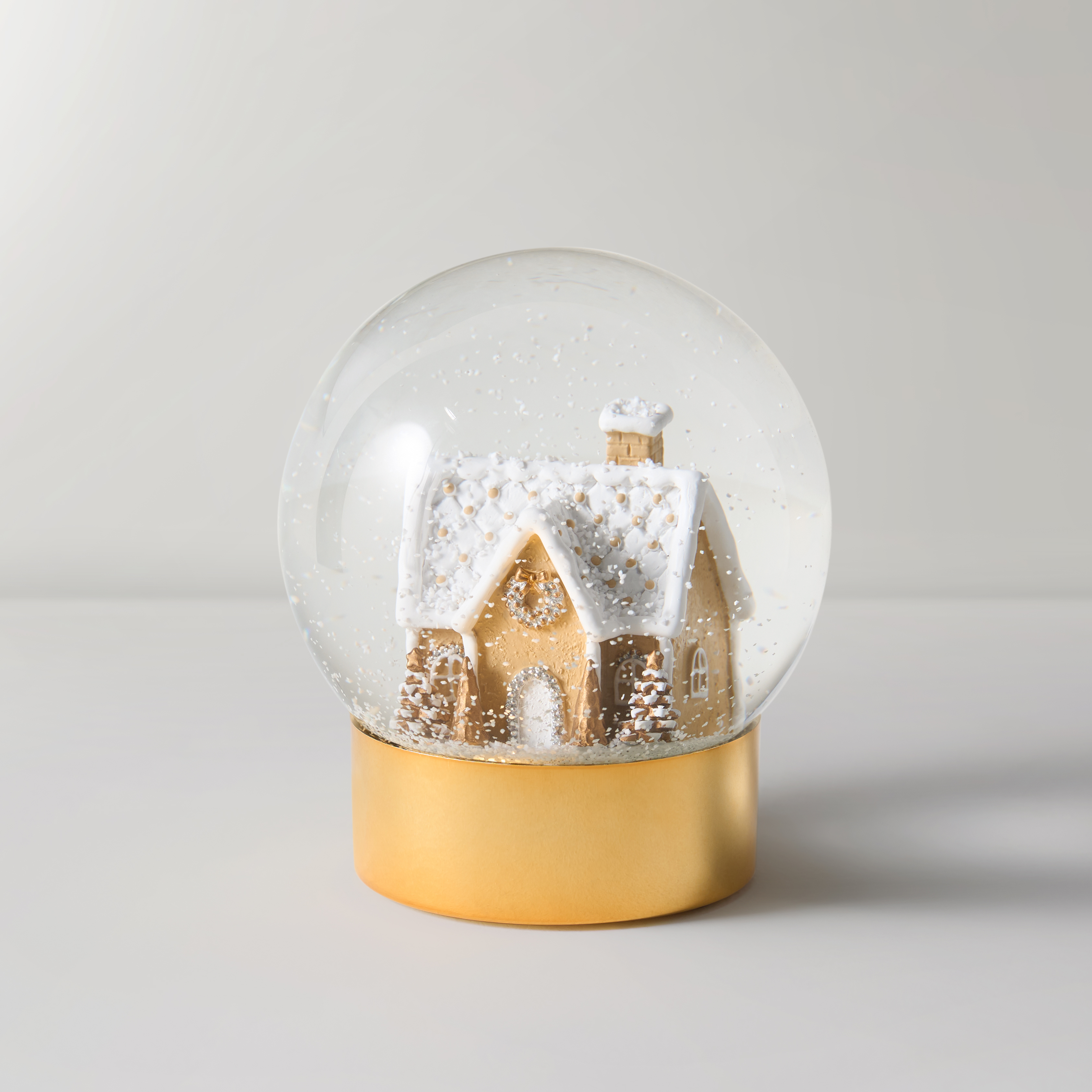 Gingerbread Snow Globe
