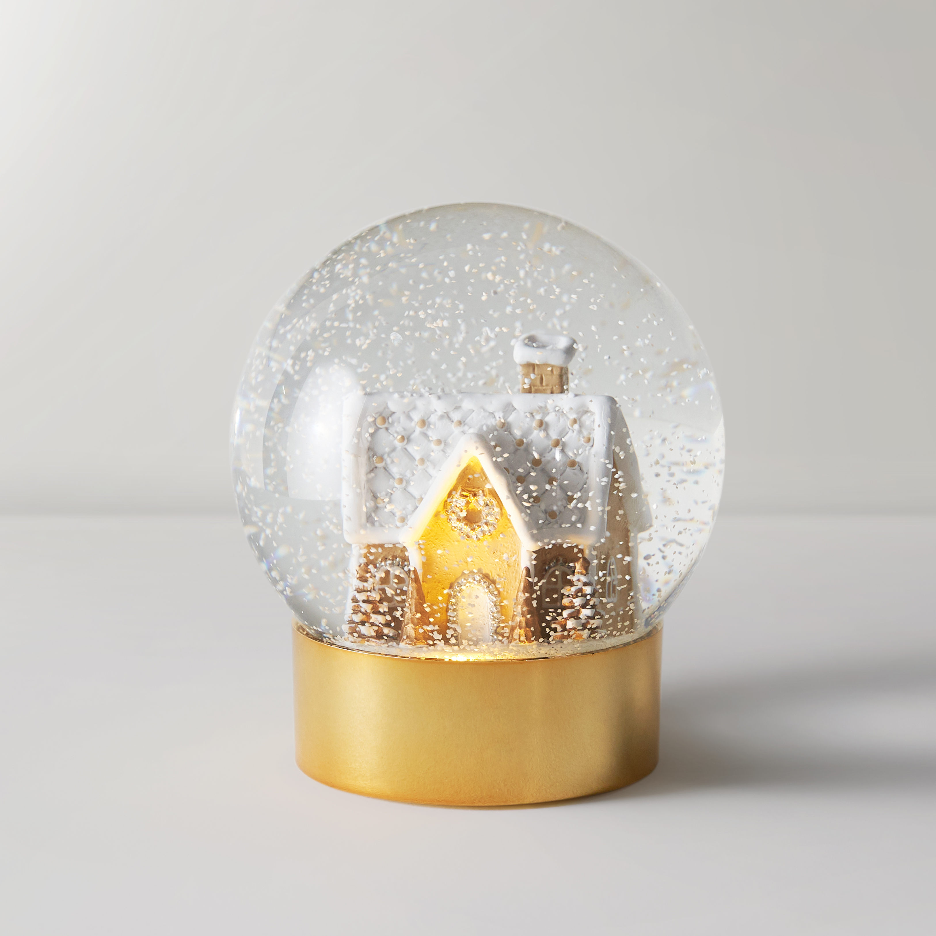 Gingerbread Snow Globe