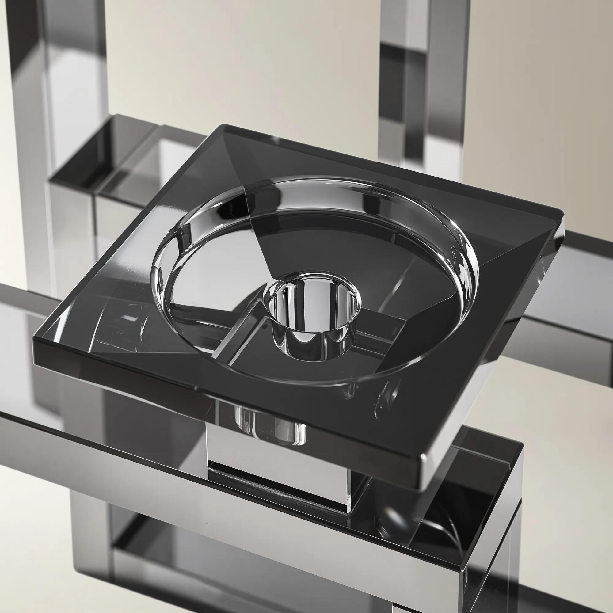 Linx Pillar Holder - Graphite