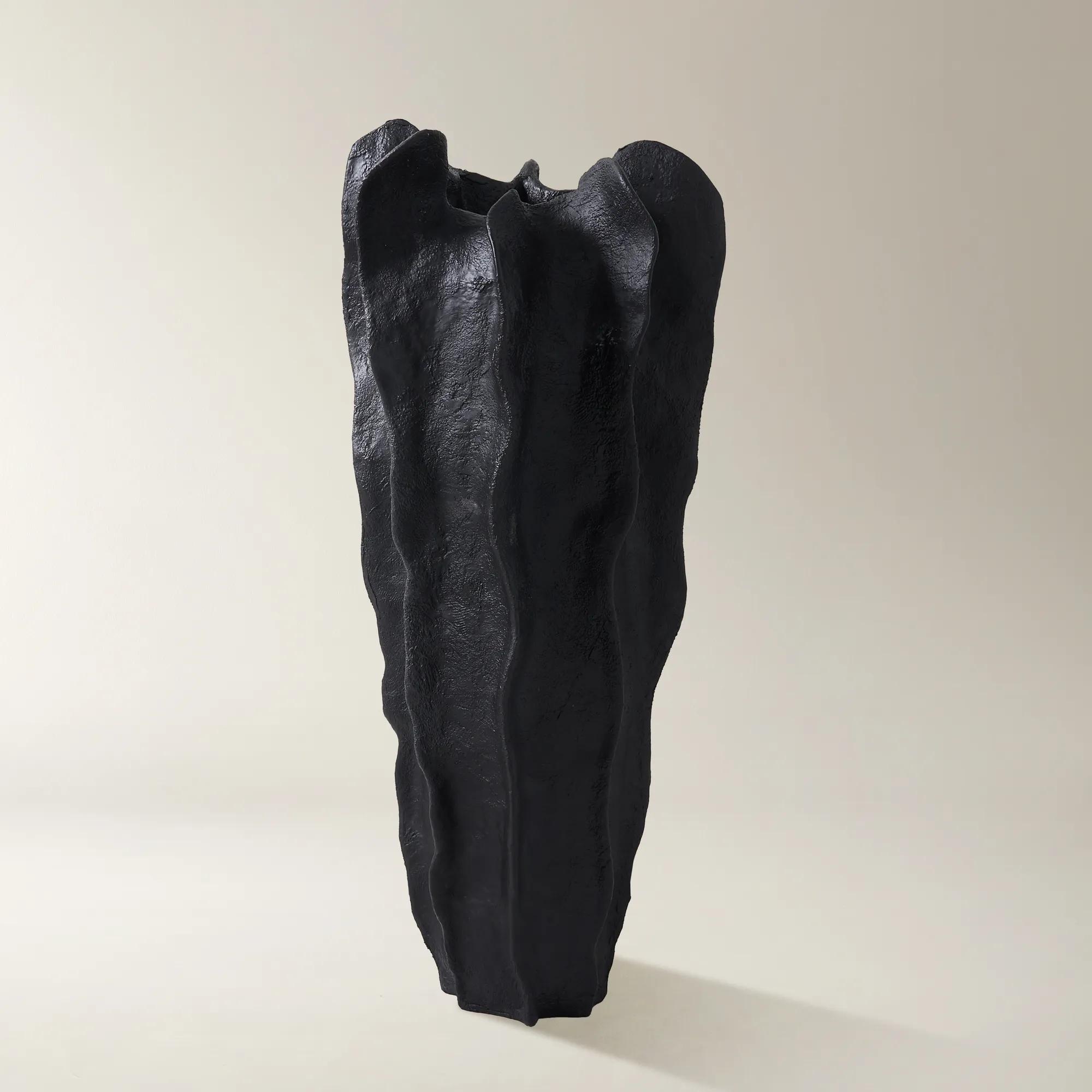 Playa Floor Vase - Black
