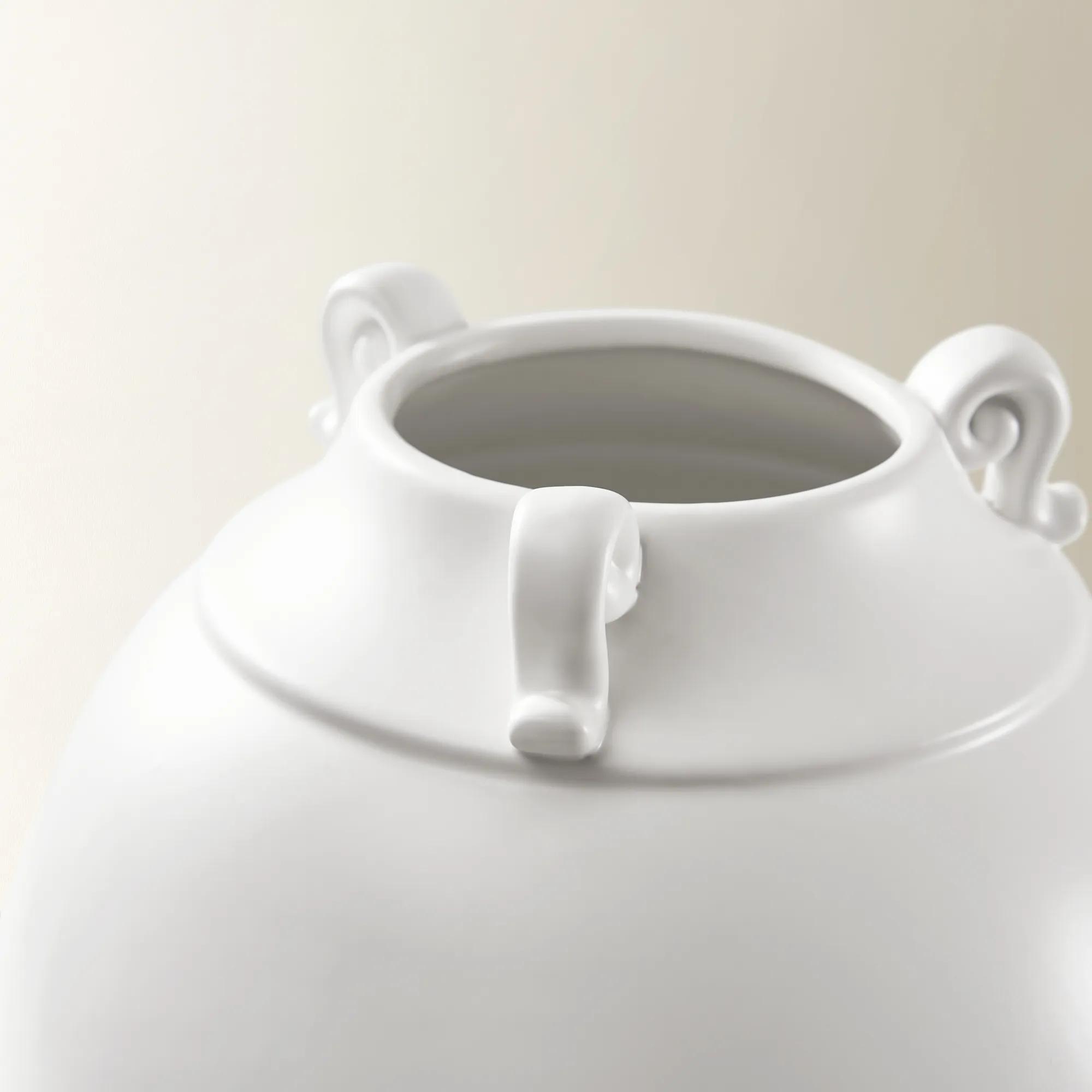 Amora Vase