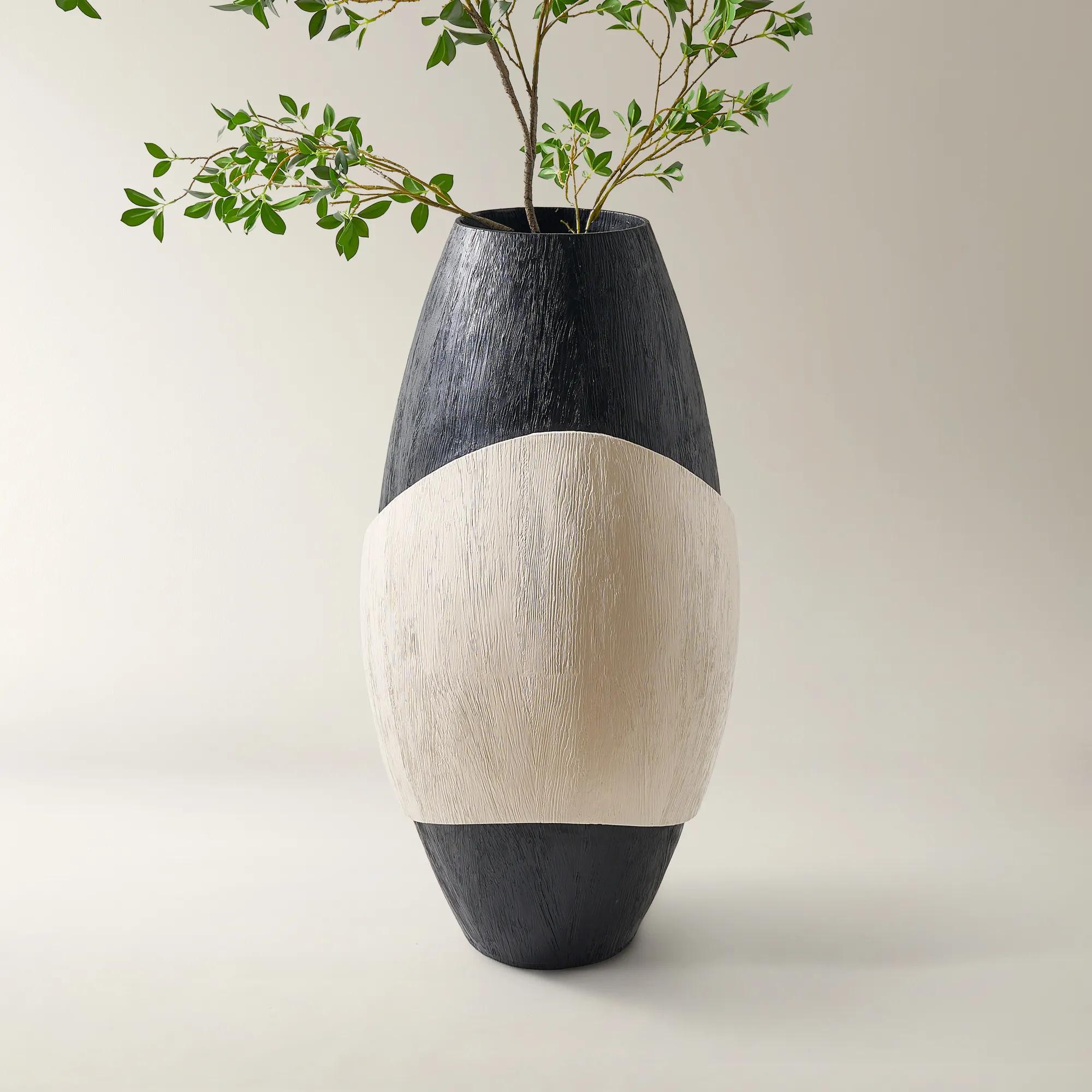 Domino Floor Vase