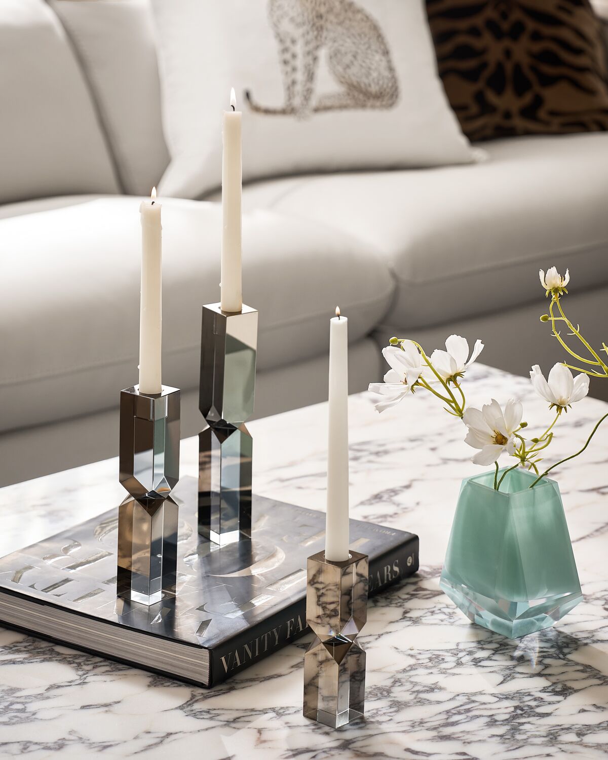 <p style='color:white'></p>