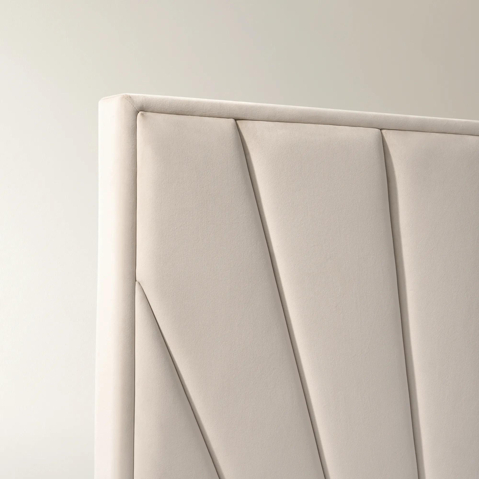 Adriana Platform Bed - 68"H