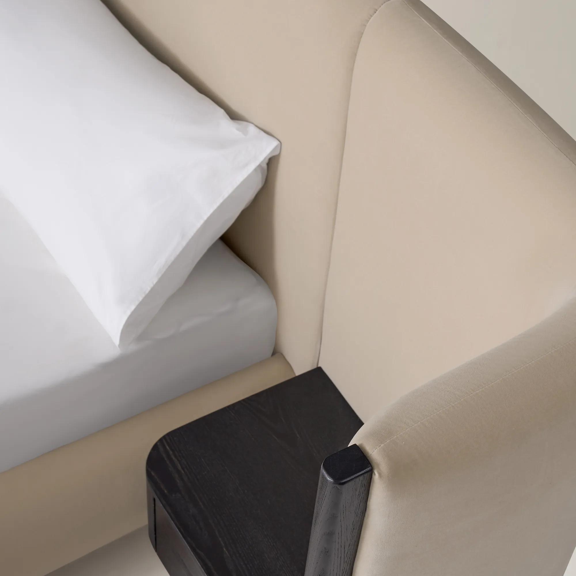 Sierra Bed With Nightstands - Oatmeal