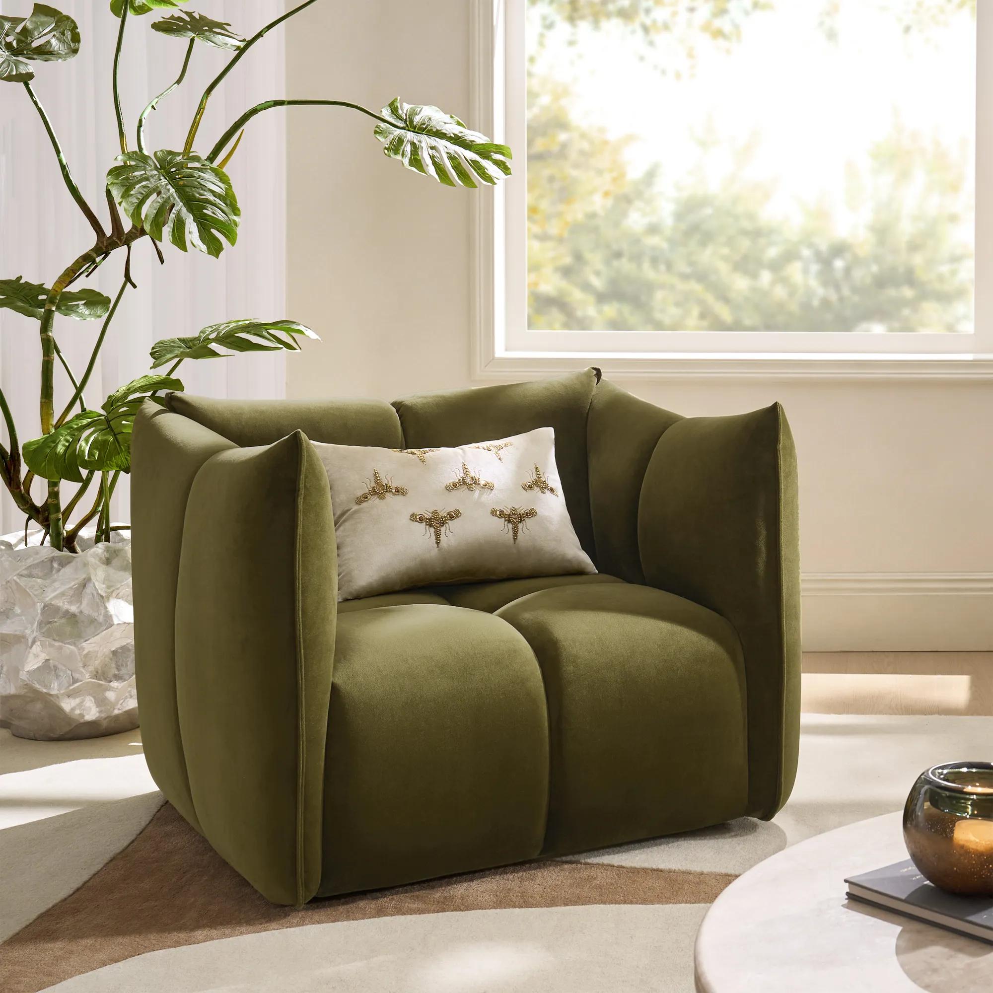 Reina Tufted Deep Olive Velvet Swivel Chair