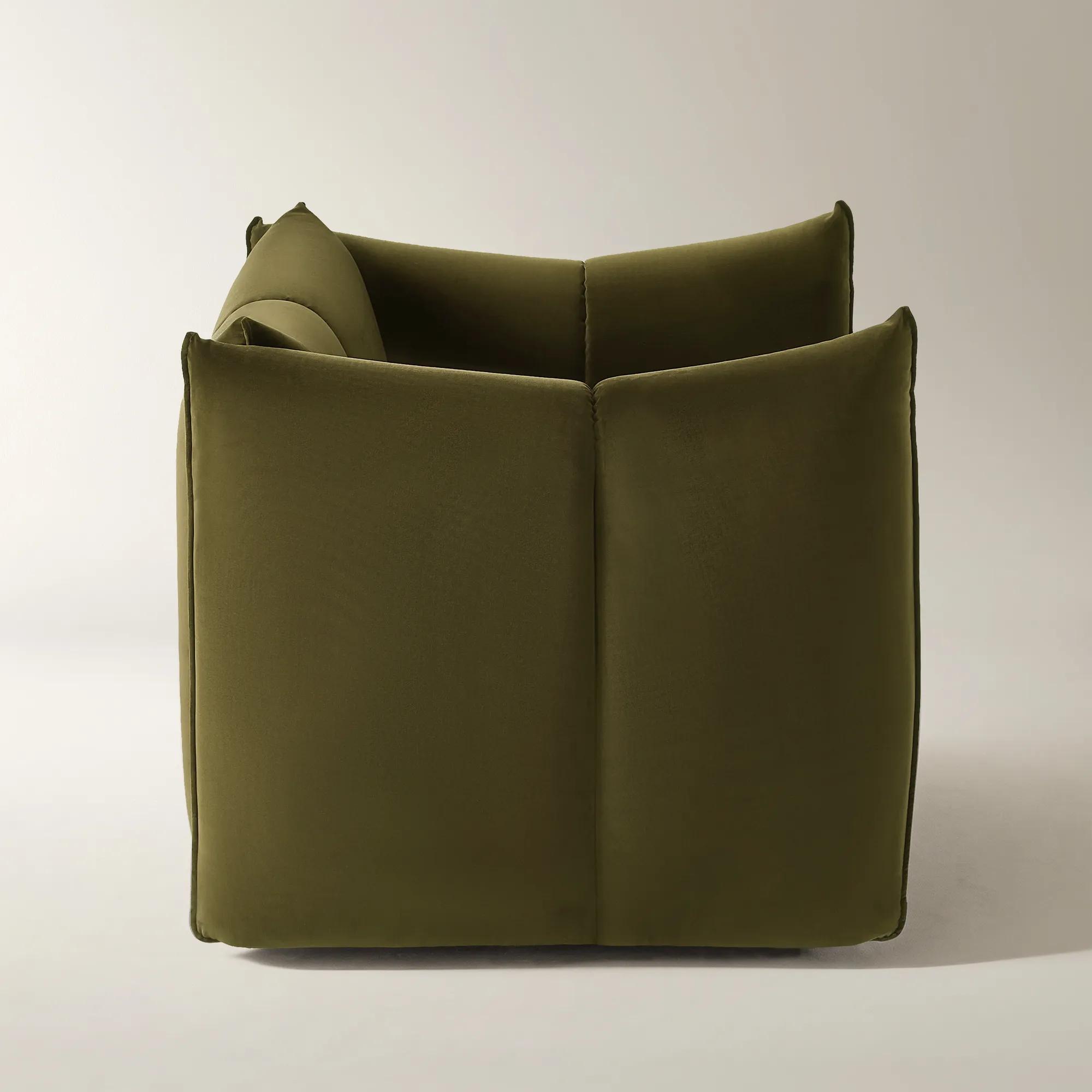 Reina Tufted Deep Olive Velvet Swivel Chair