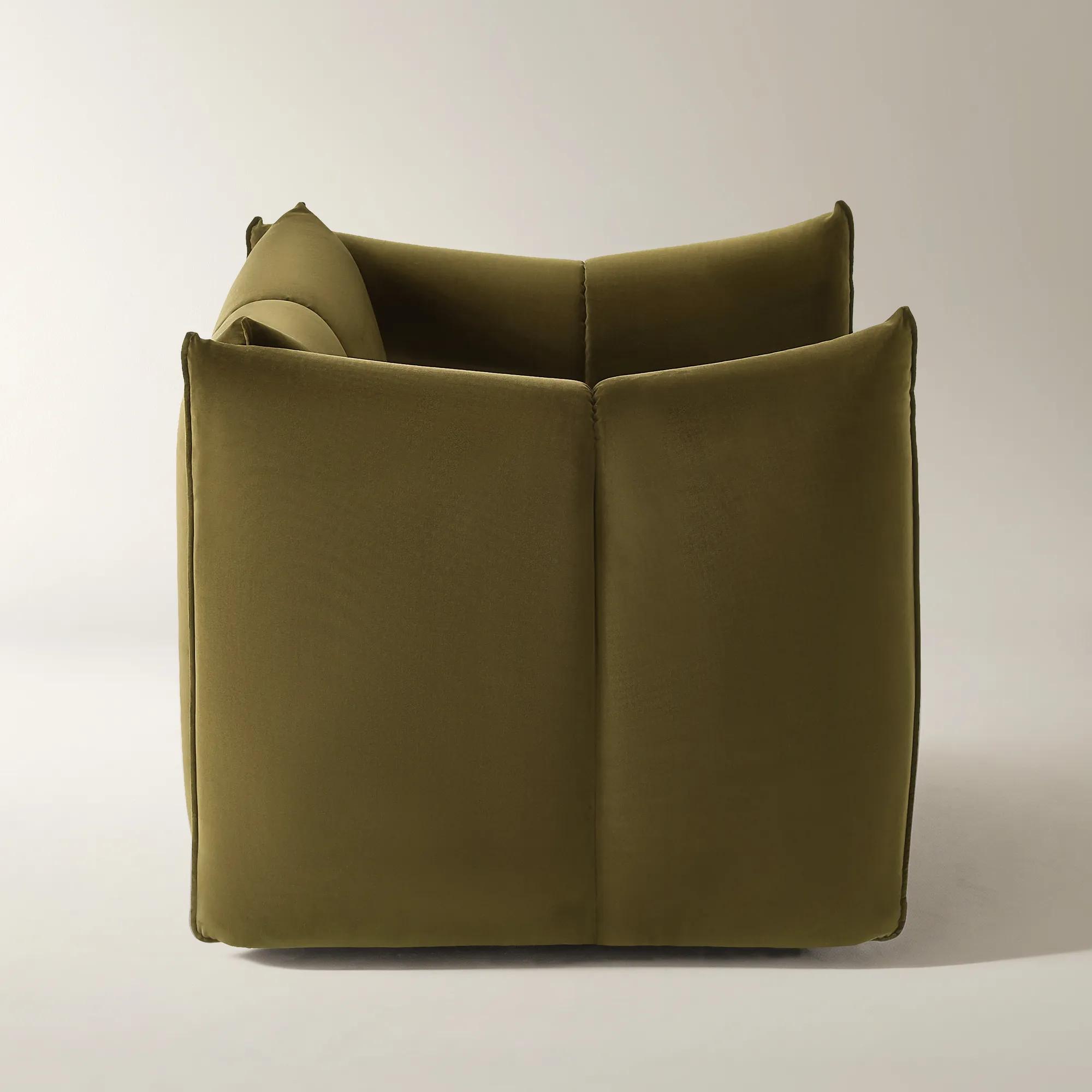 Reina Tufted Deep Olive Velvet Swivel Chair