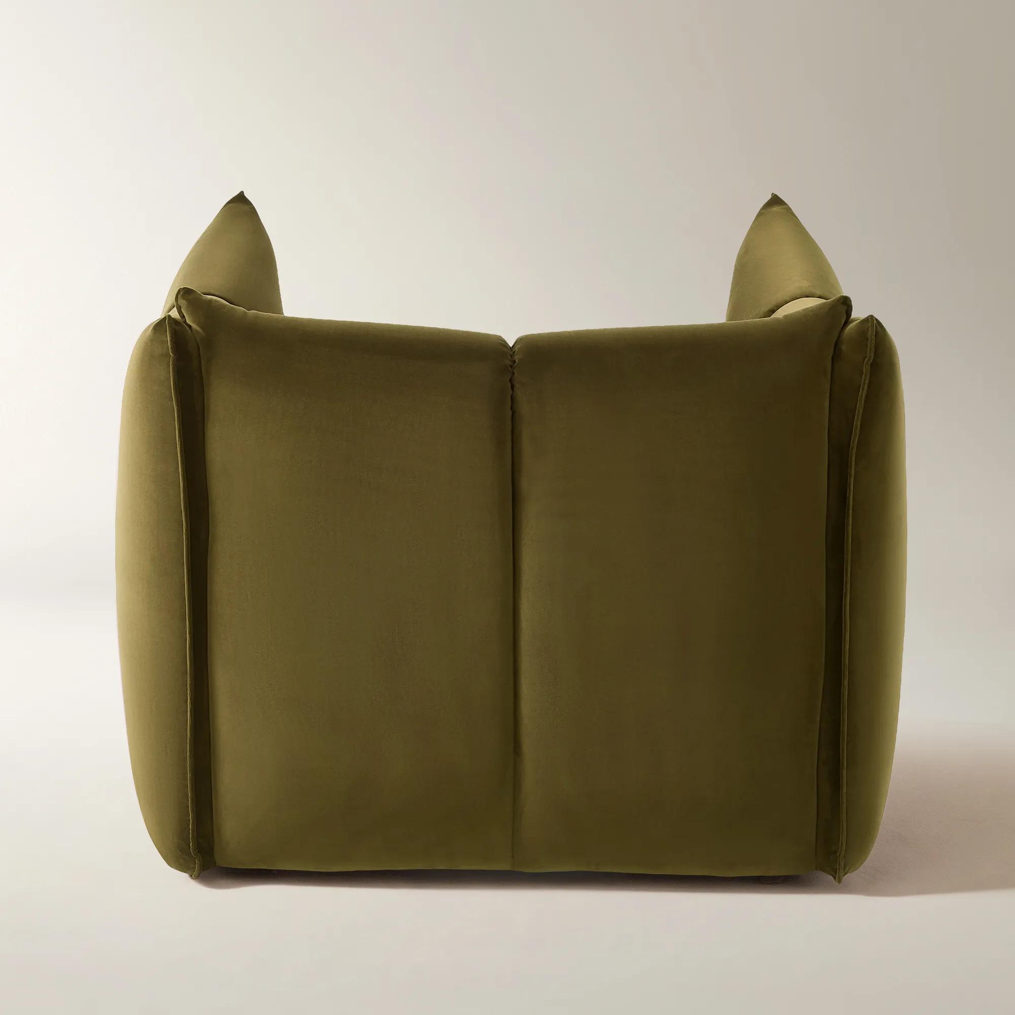 Reina Tufted Deep Olive Velvet Swivel Chair
