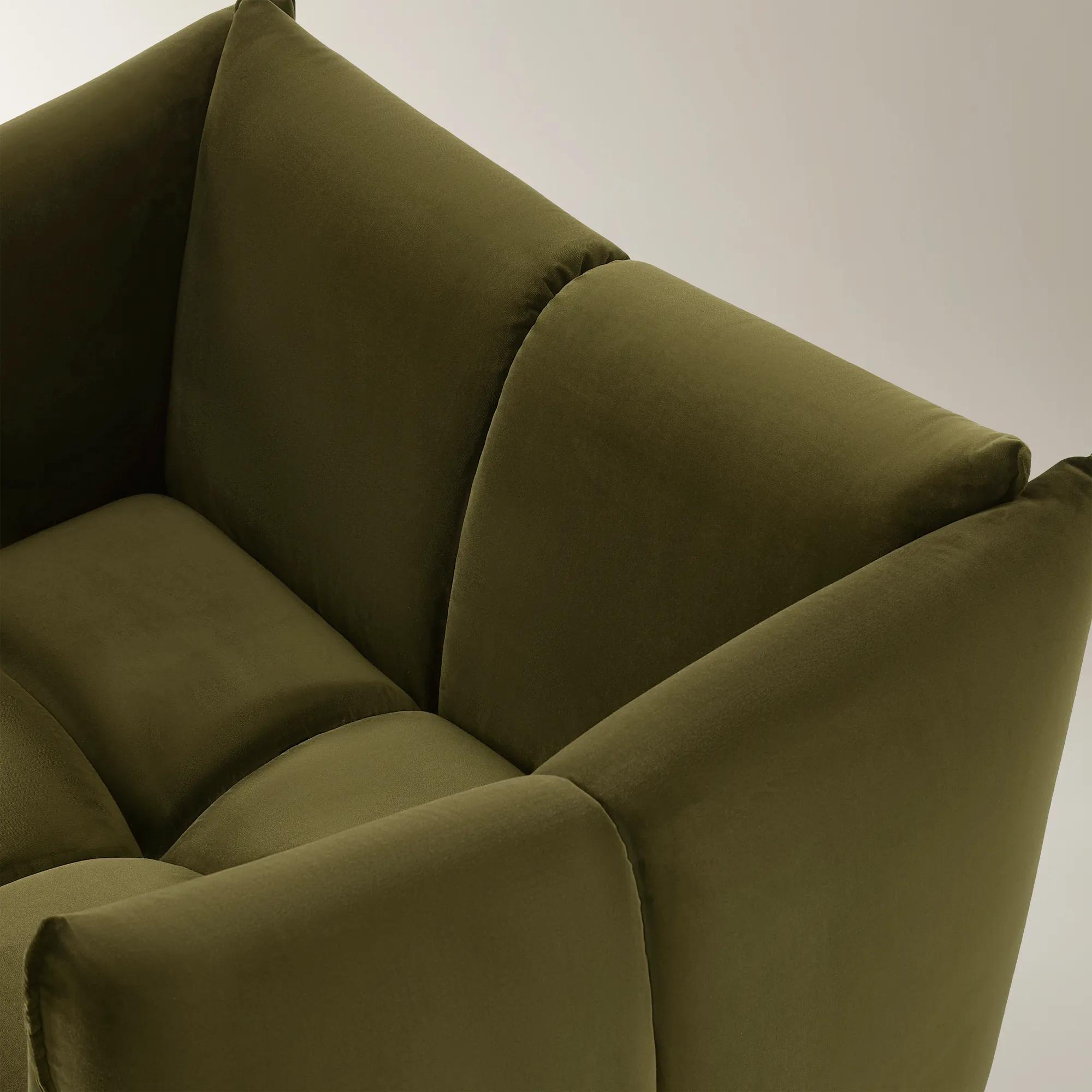 Reina Tufted Deep Olive Velvet Swivel Chair