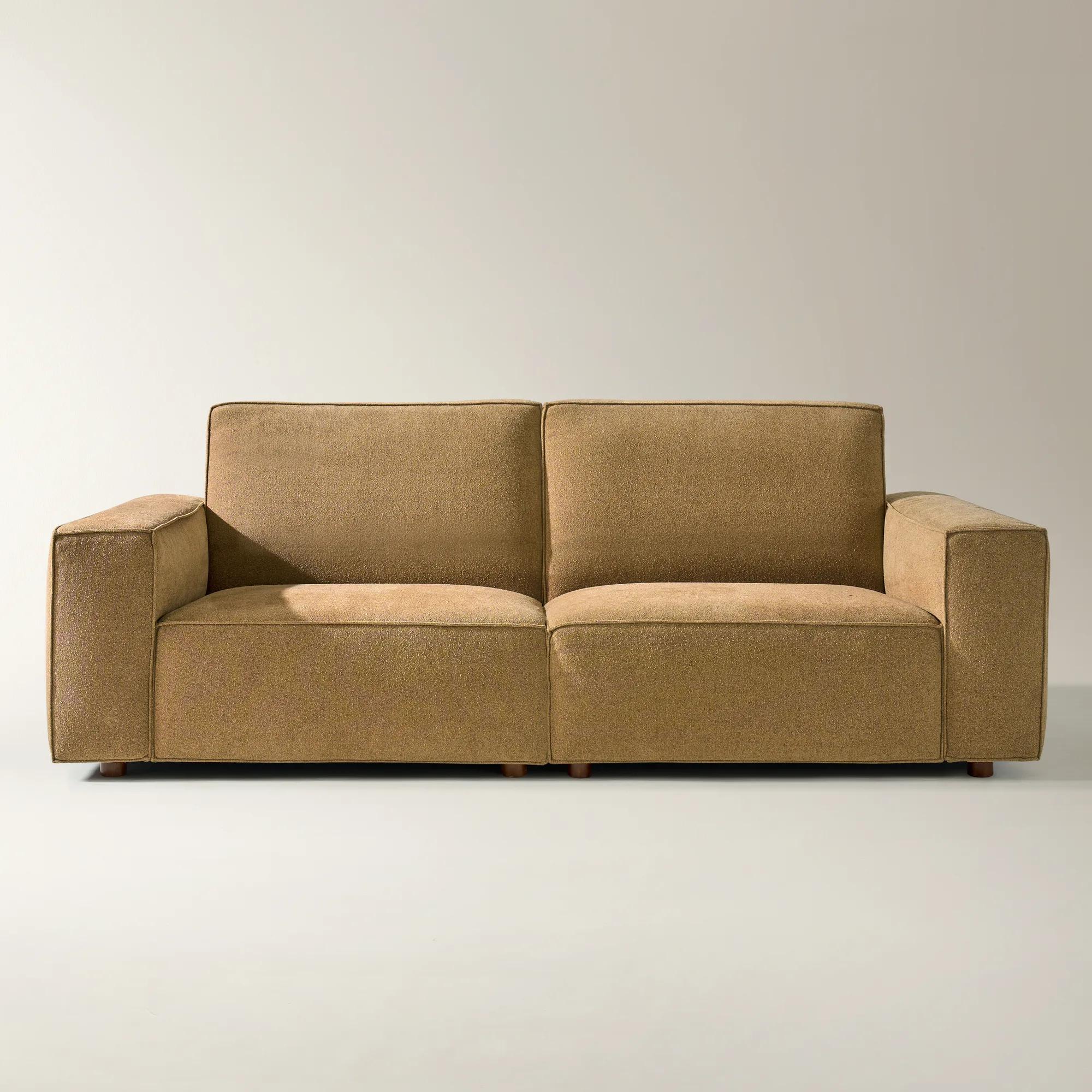 Arisa Sofa