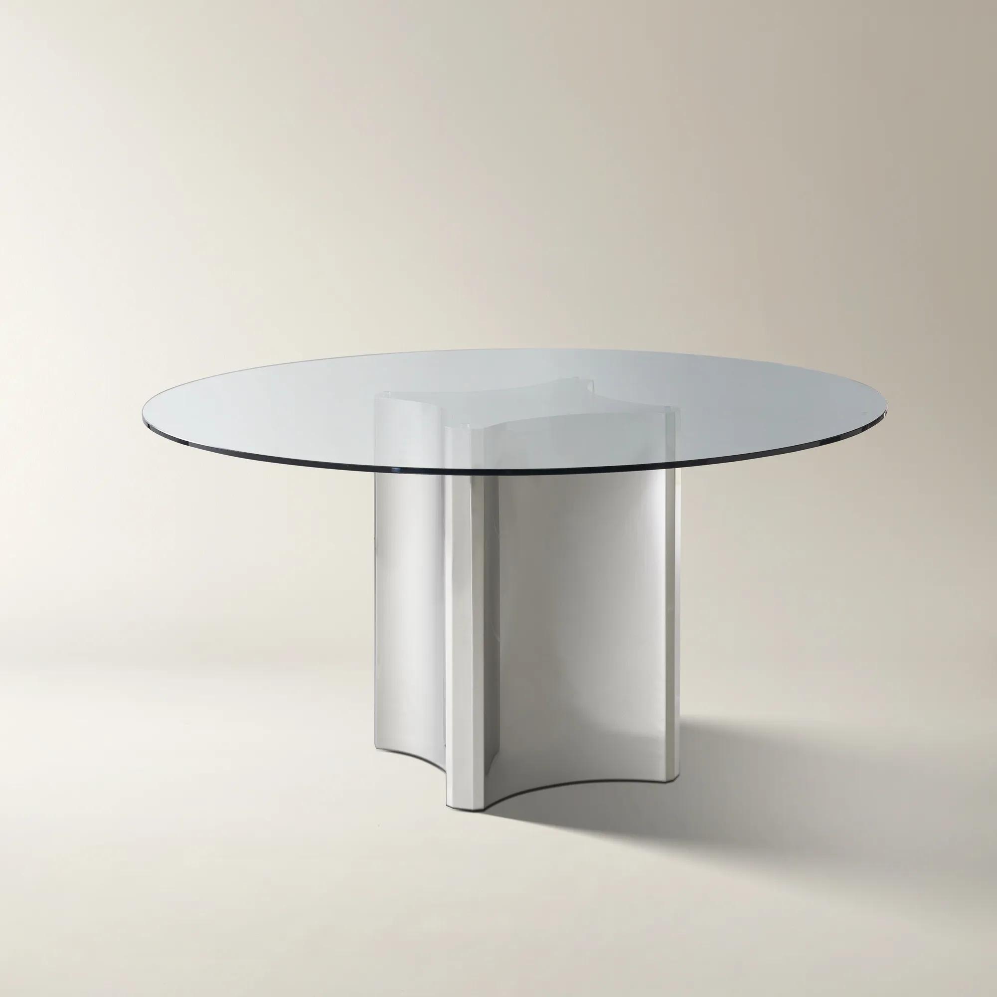 Ventane Dining Table