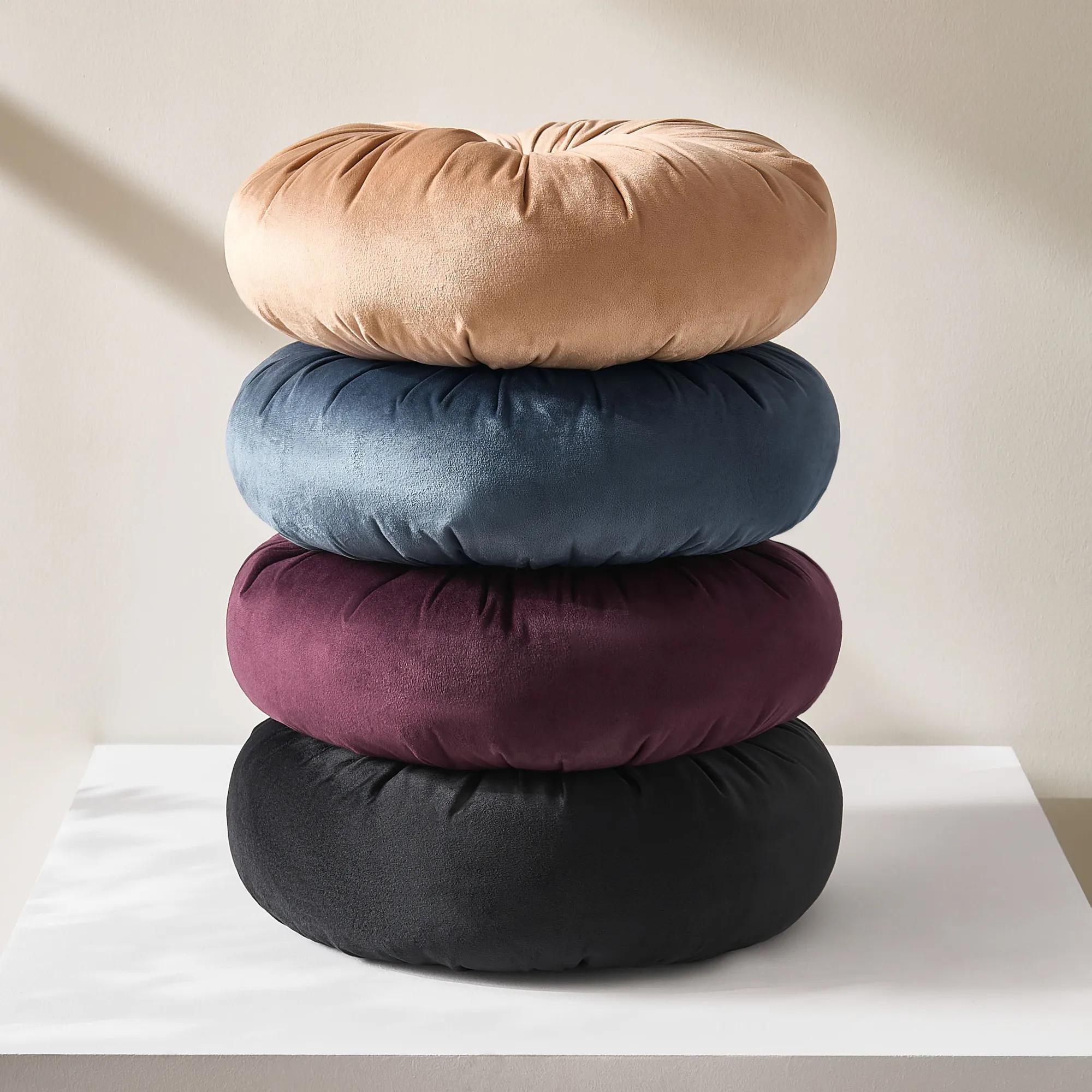 Clea Tufted Round Velvet Pillow 15" - Fig