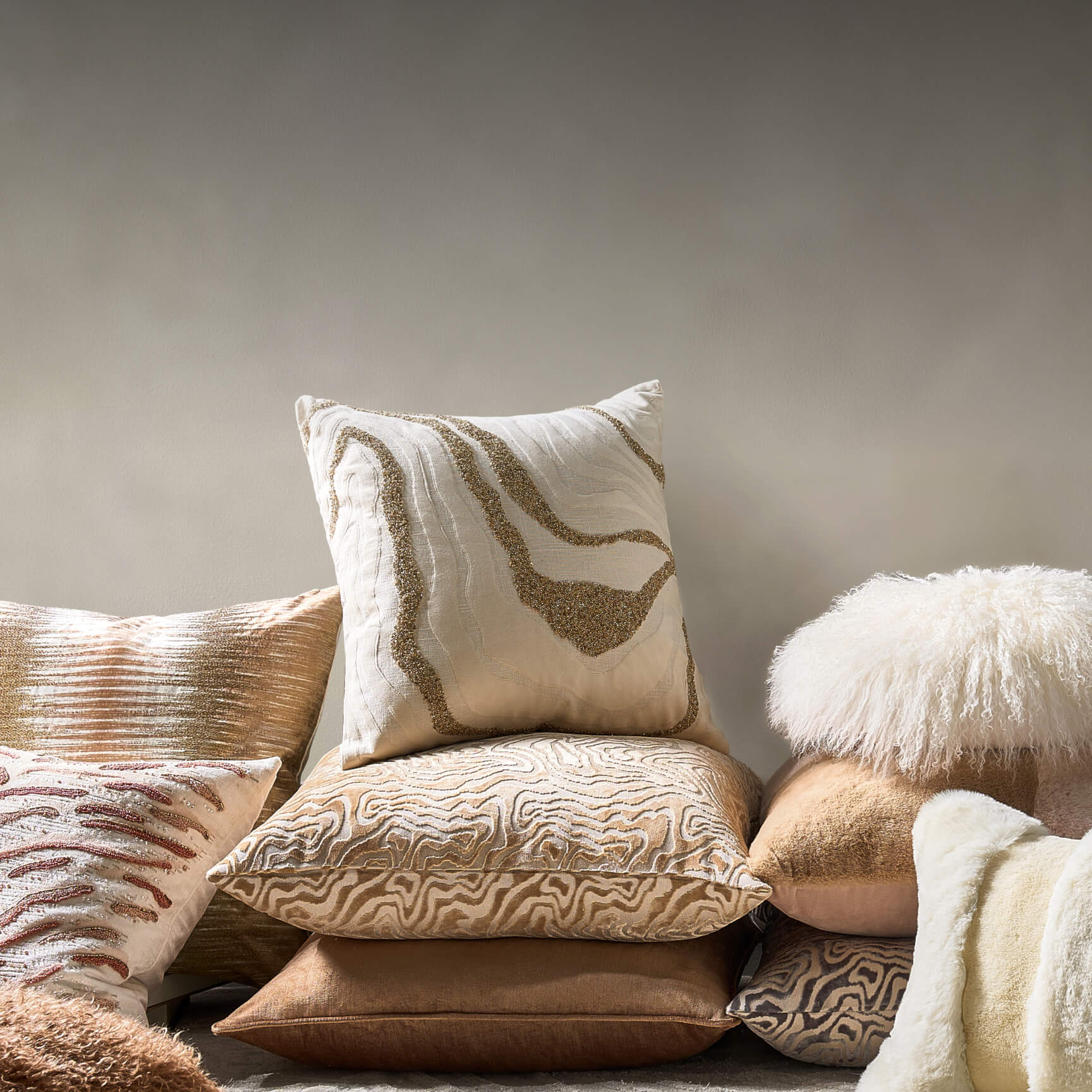 Z Gallerie: Modern Furniture, Home Decor, Wall Art & More