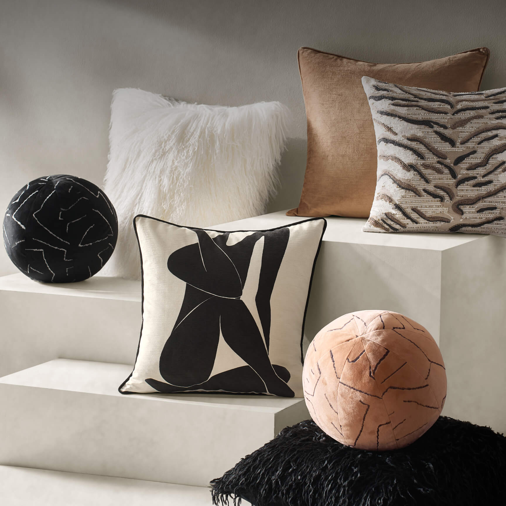 Z Gallerie: Modern Furniture, Home Decor, Wall Art & More