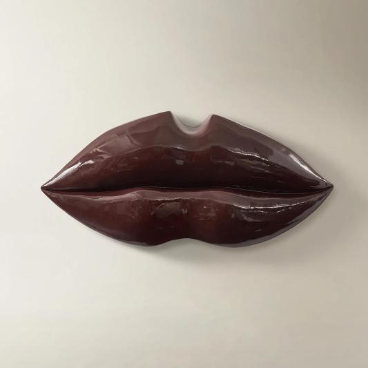 Grand Lips Fig Poly Resin High Gloss Wall Decor 27.5"x12.5"