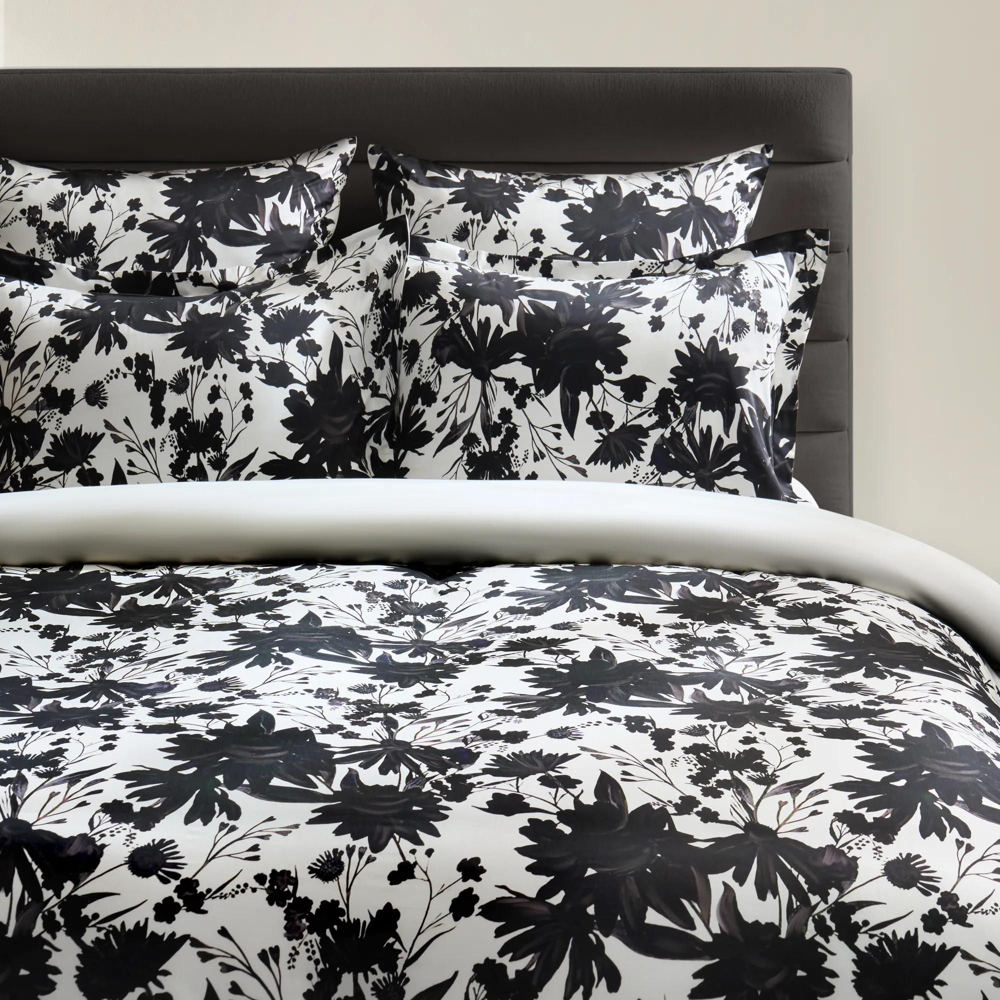 Flora Bedding Set - Black/White