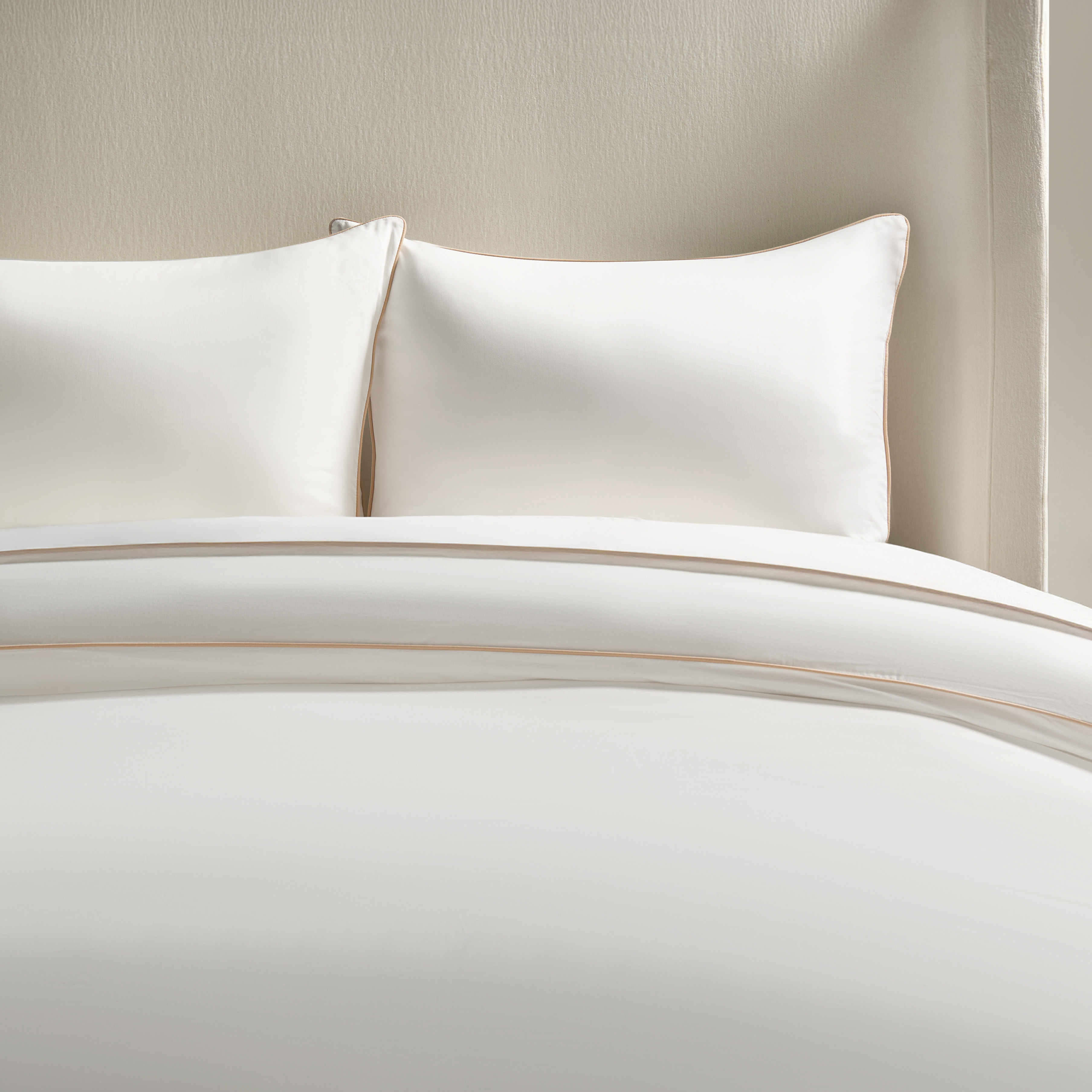Sarla Contrast Cotton Percale Bedding Set - White/Tan