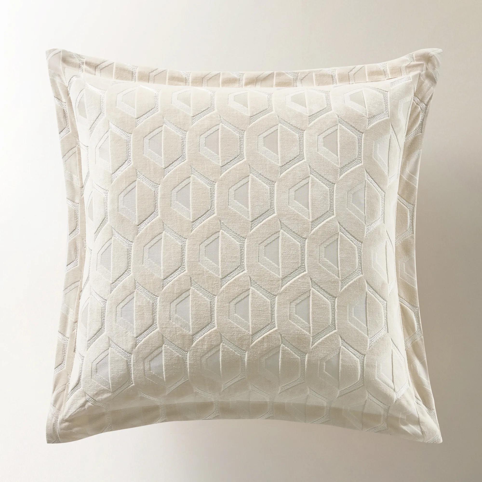 Cielo Cut Velvet Bedding Set - Alabaster