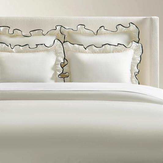Vittoria Ruffle Cotton Percale Bedding Set - Ivory/Black