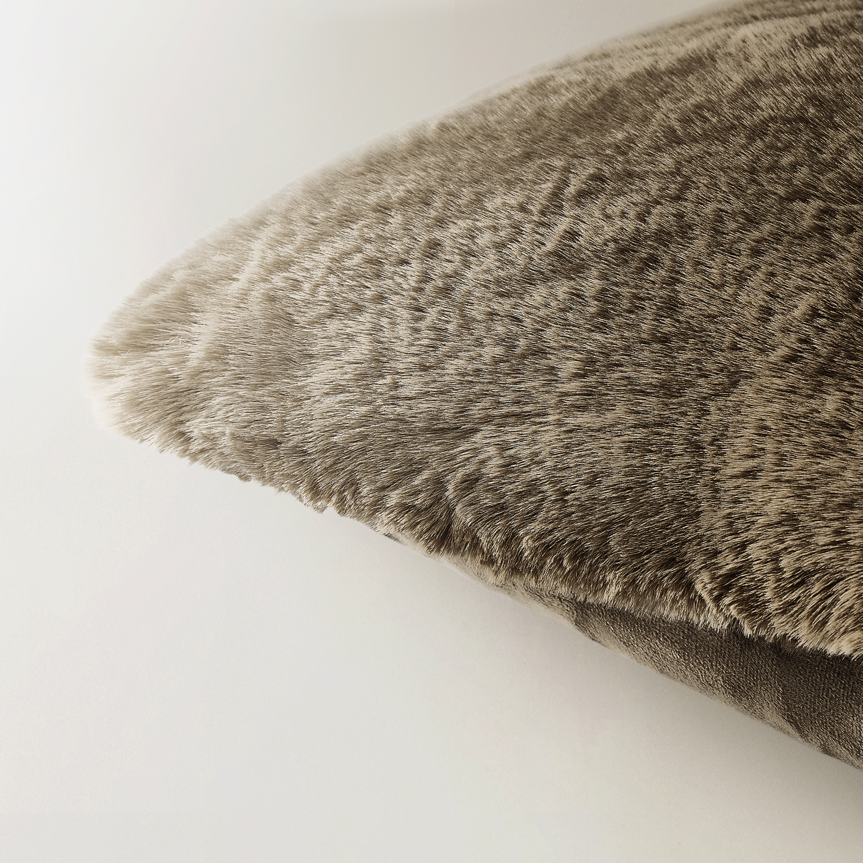 Shay Faux Fur Floor Pillow 30" - Rich Mocha