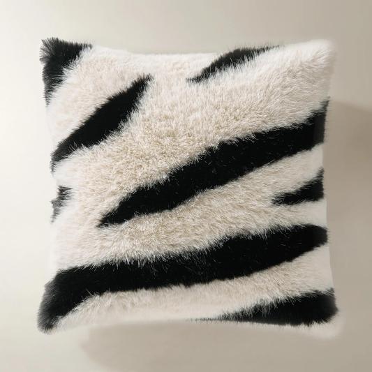 Verano Fur Pillow 22" - Black/White