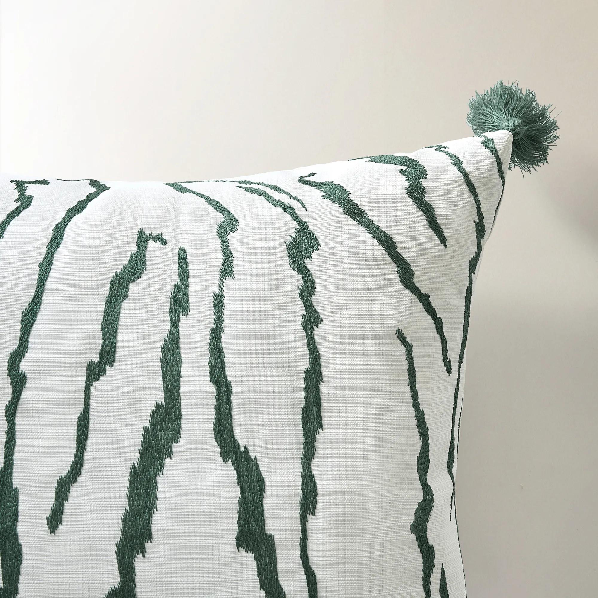 Verve Outdoor Tassel Pillow 20" - Green