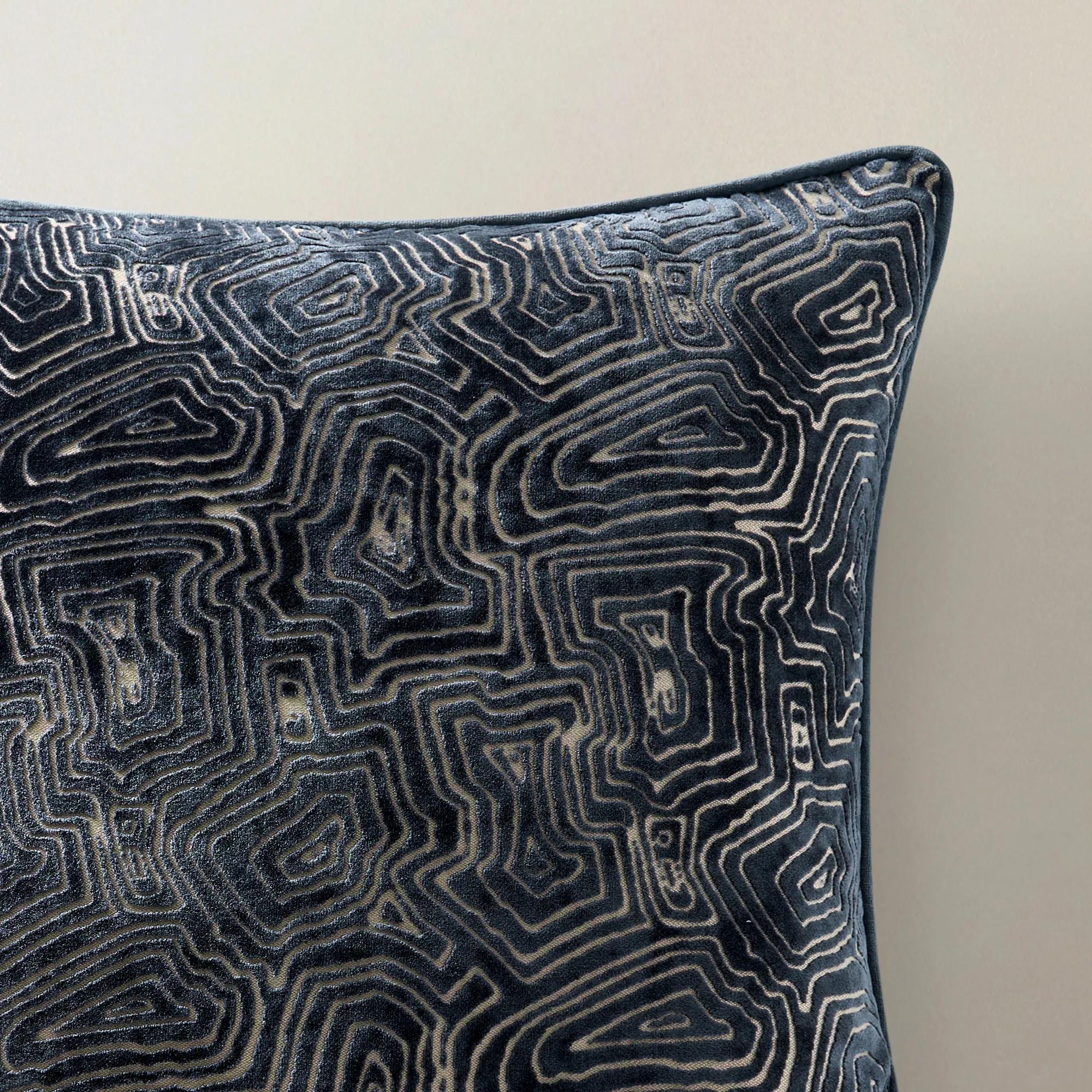 Geode Velvet Pillow 22" - Sapphire