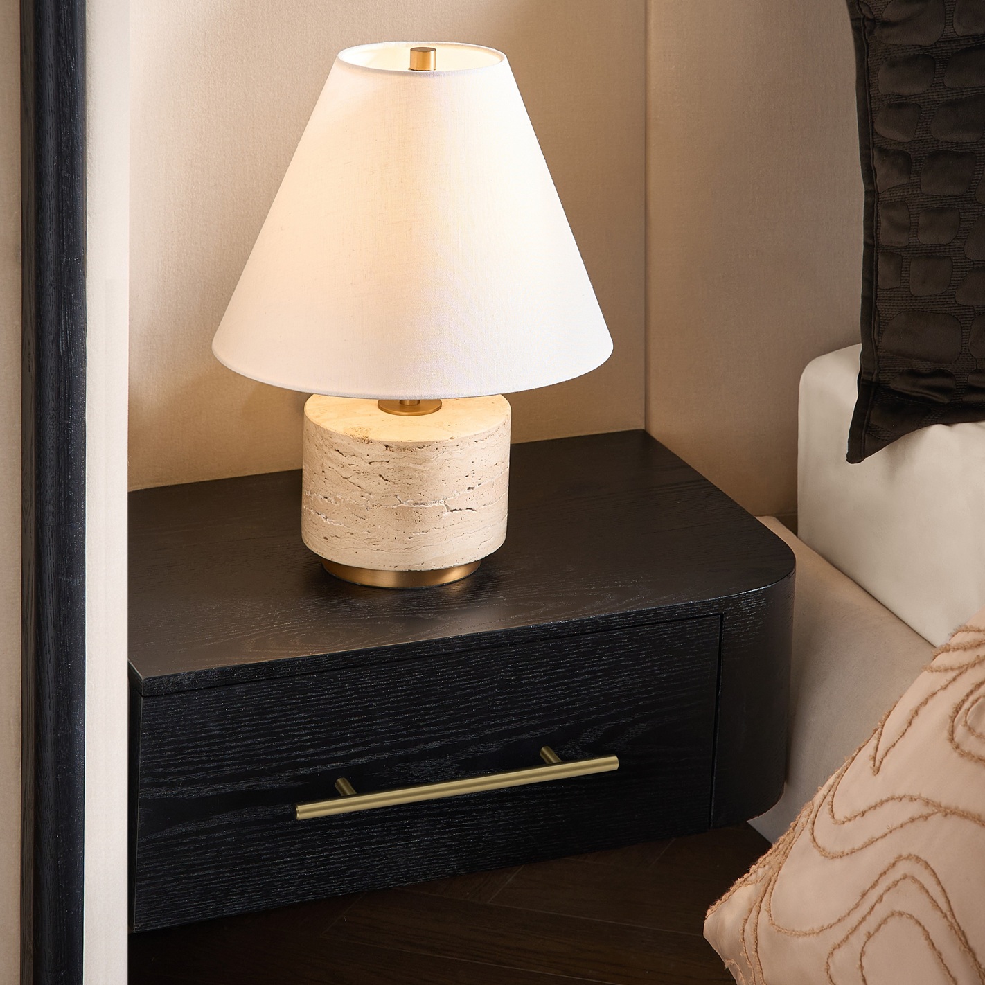 Sierra Bed With Nightstands - Oatmeal