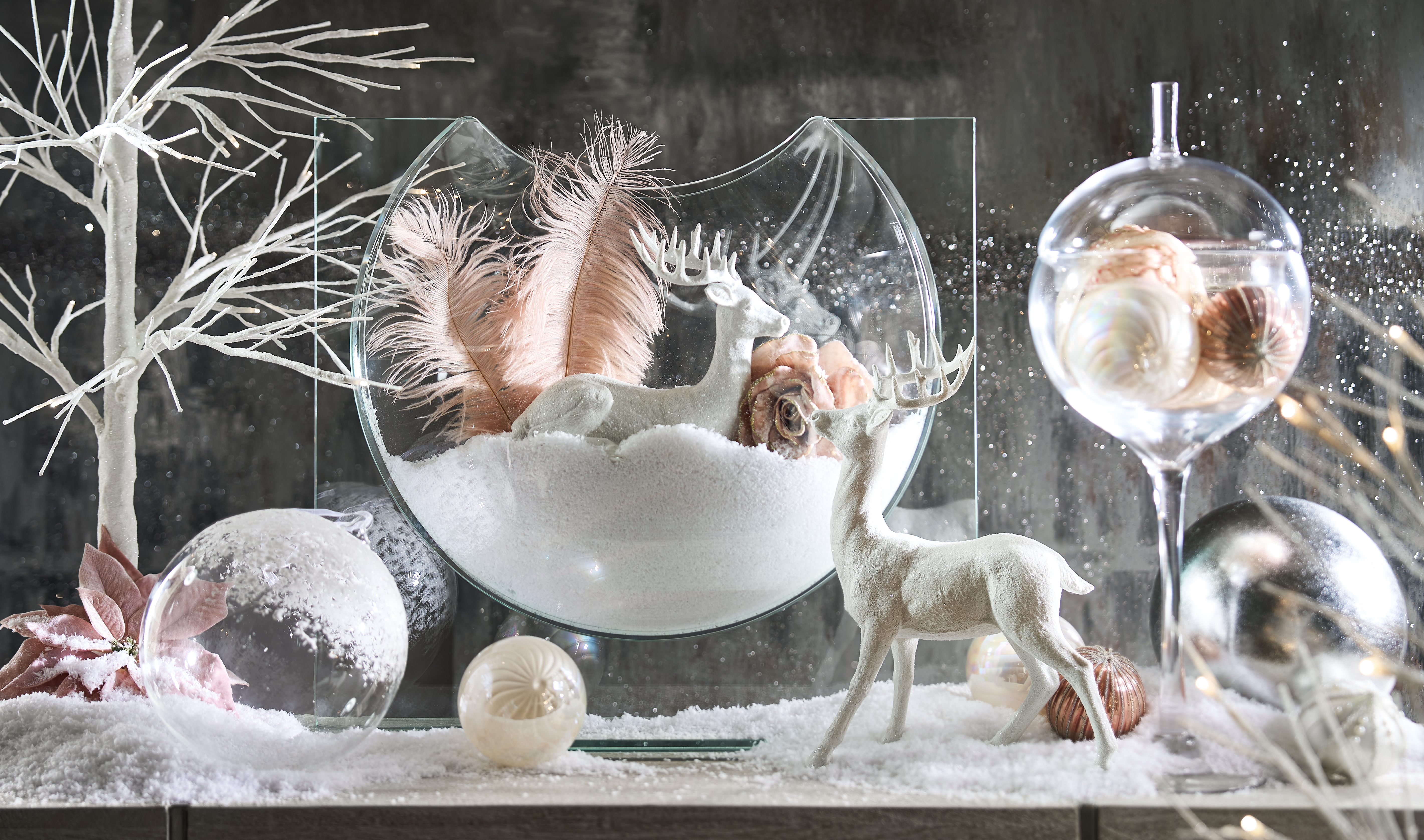 Glittered Scallop Ornament - Set of 4