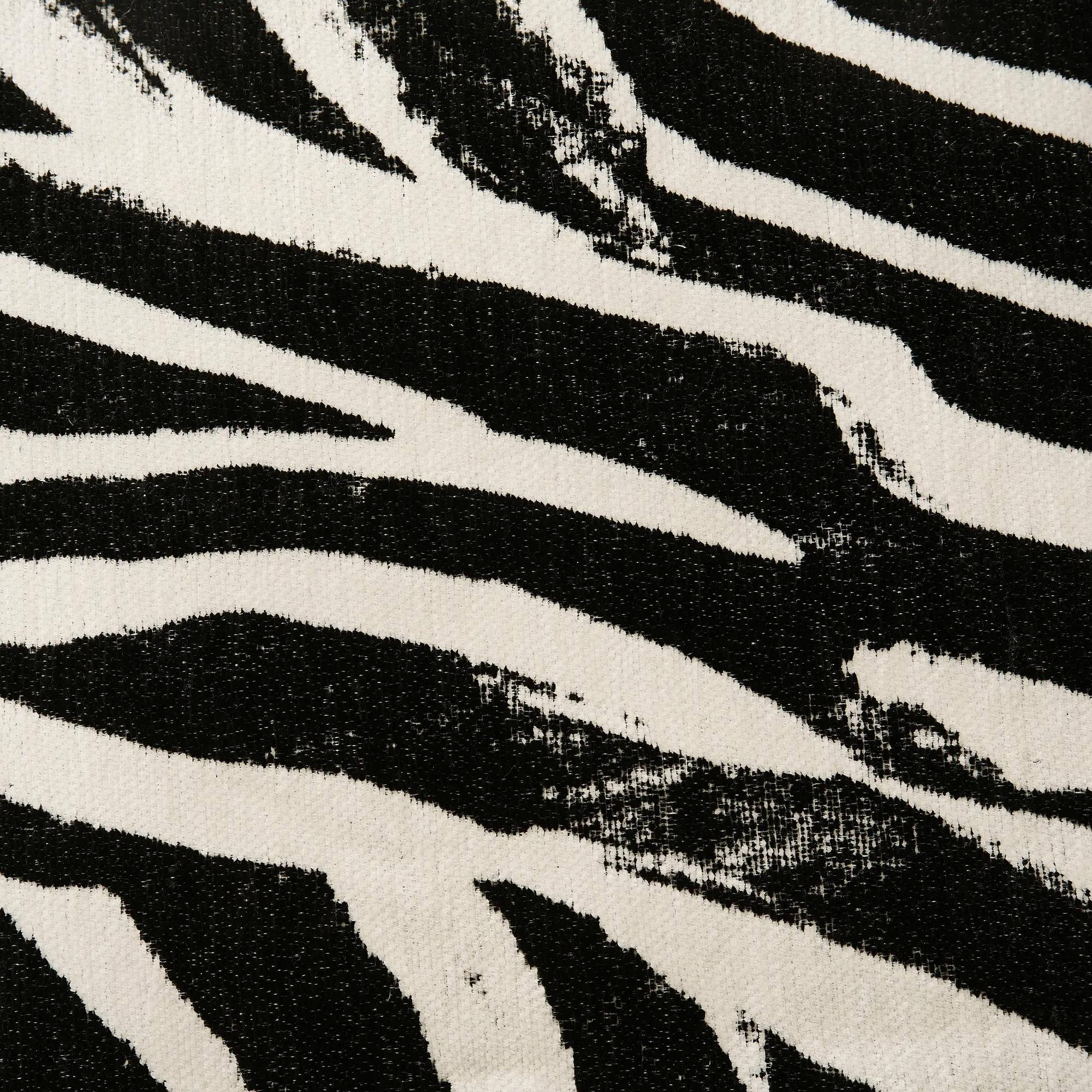 White/Black Performance Jacquard Chenille