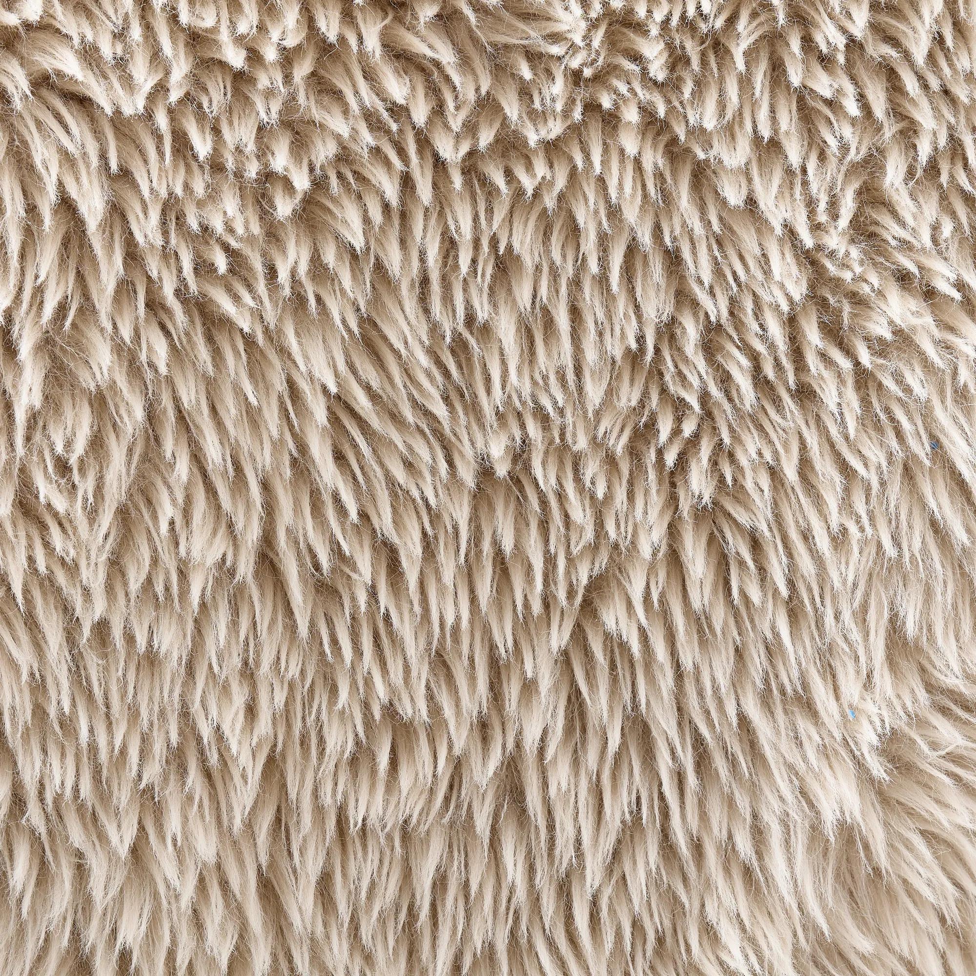 Faux Fur-Porcelain