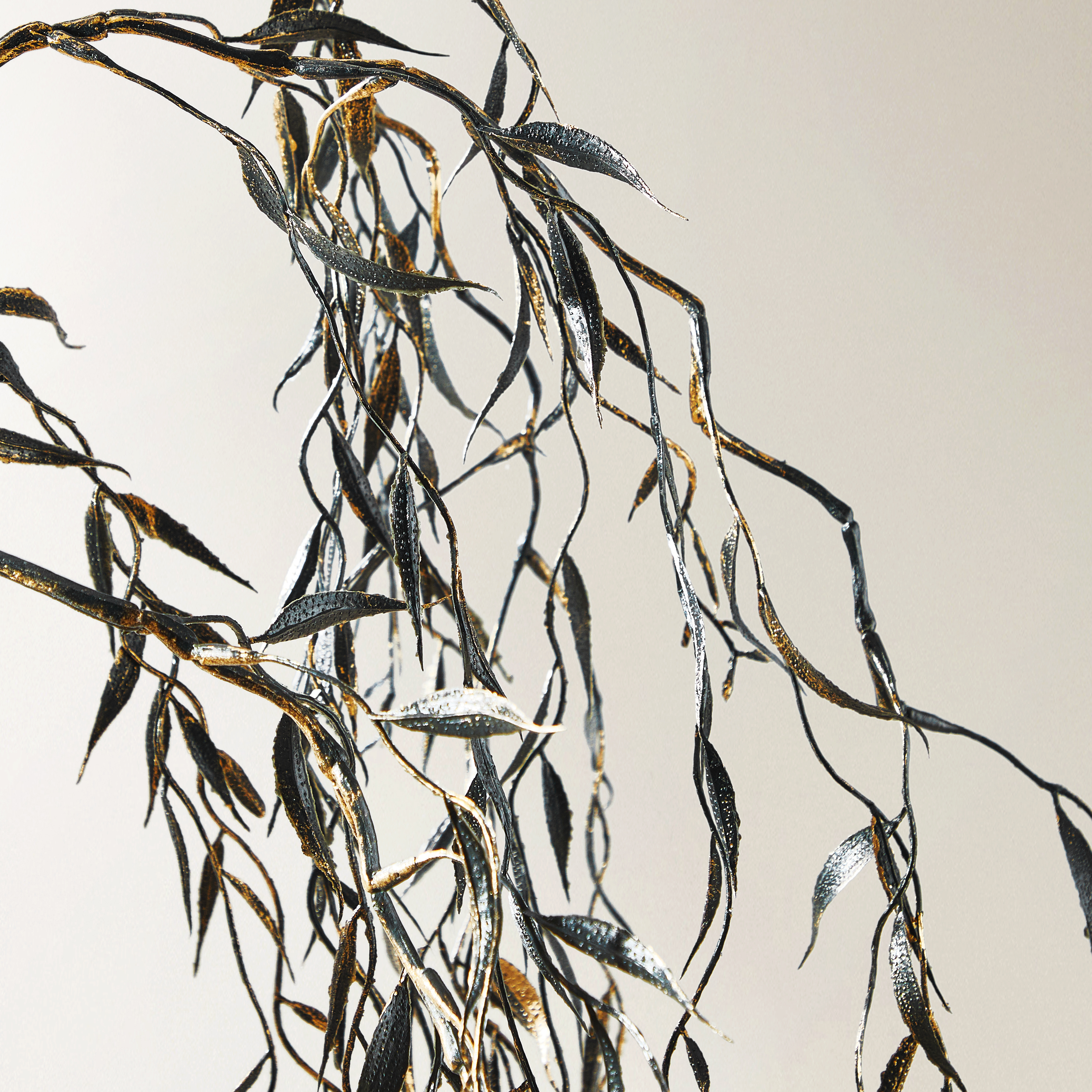 Black Shimmer Weeping Willow 41" - Set of 3