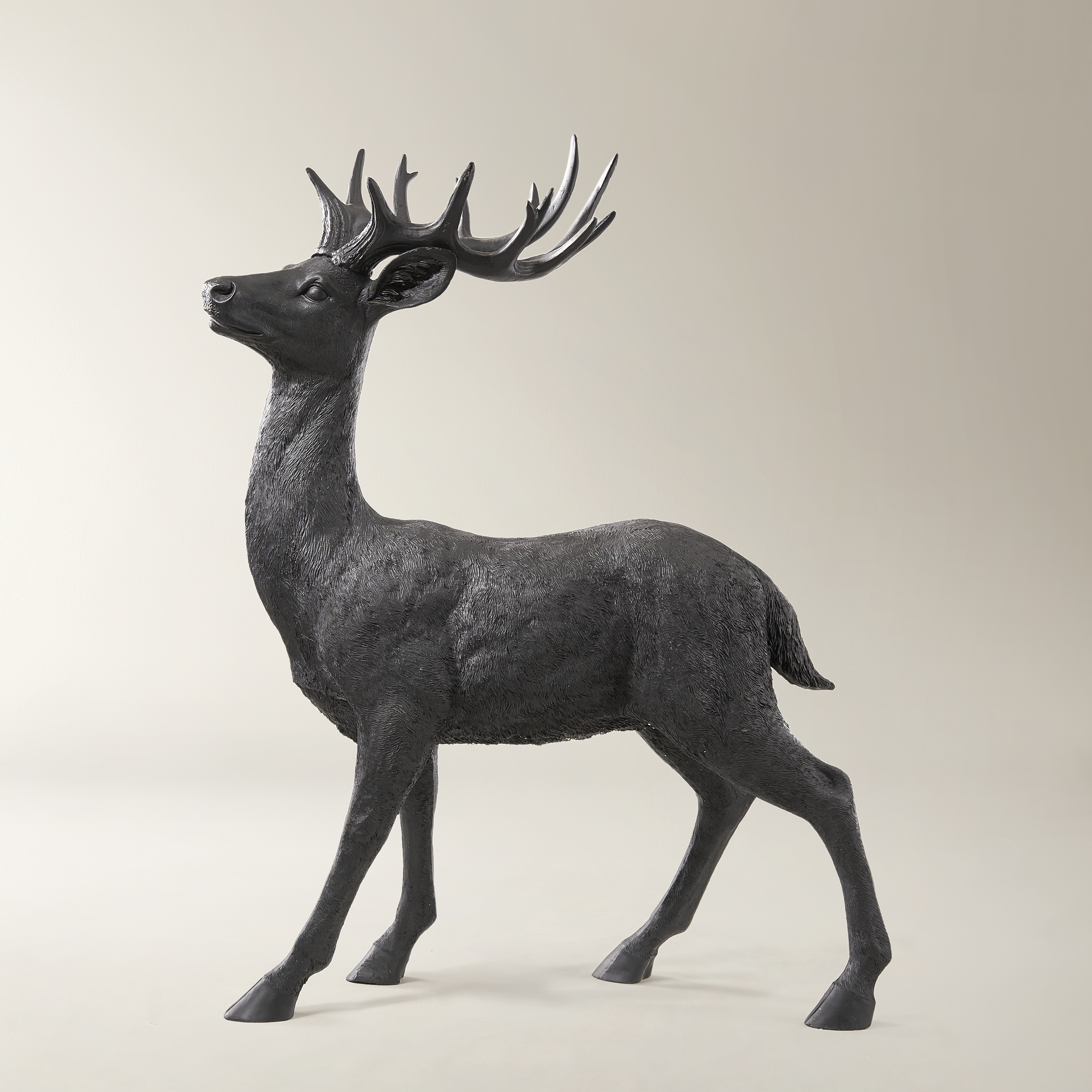 Majestic Deer Black - 22" & 32"