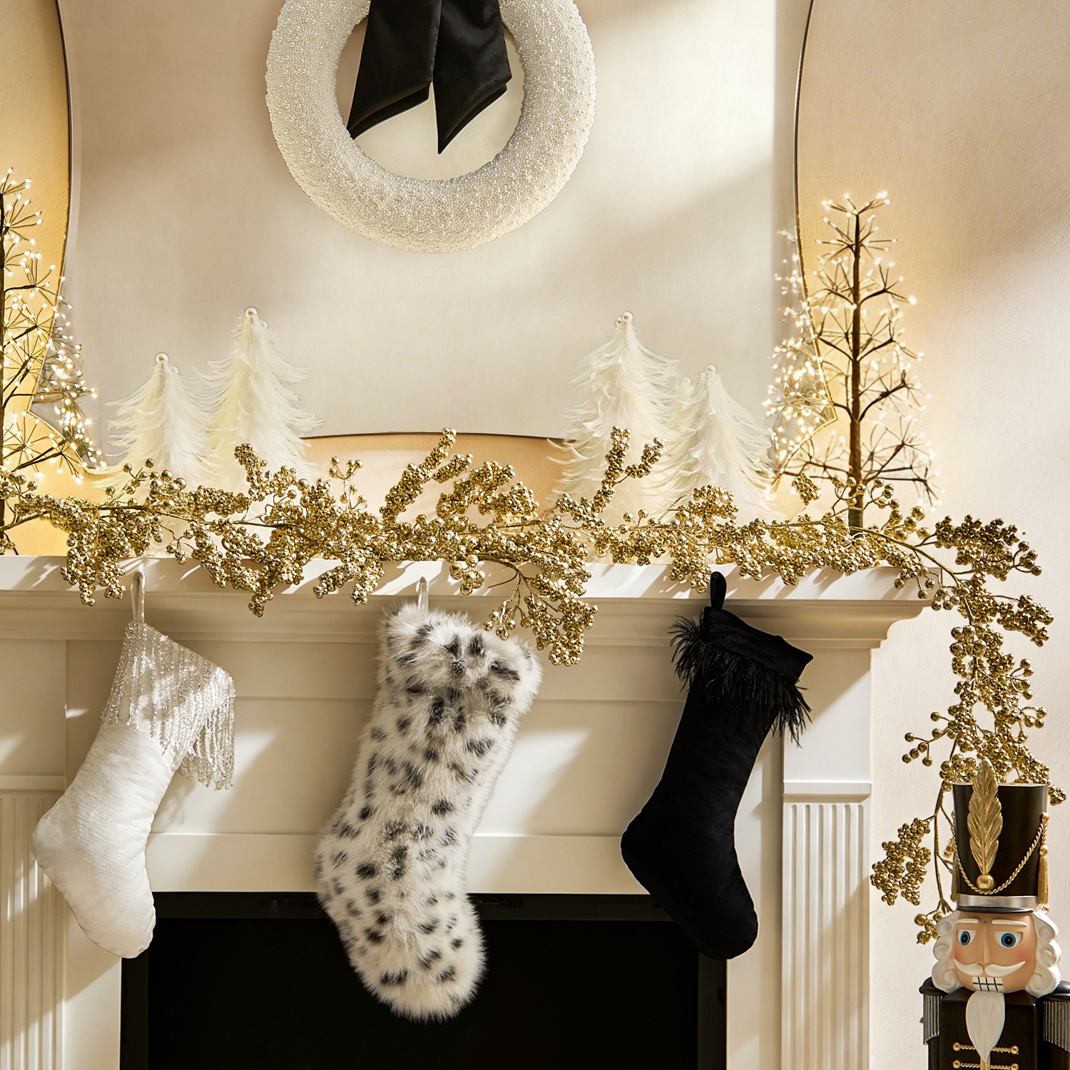 Metallic Gold Berry Garland 72"