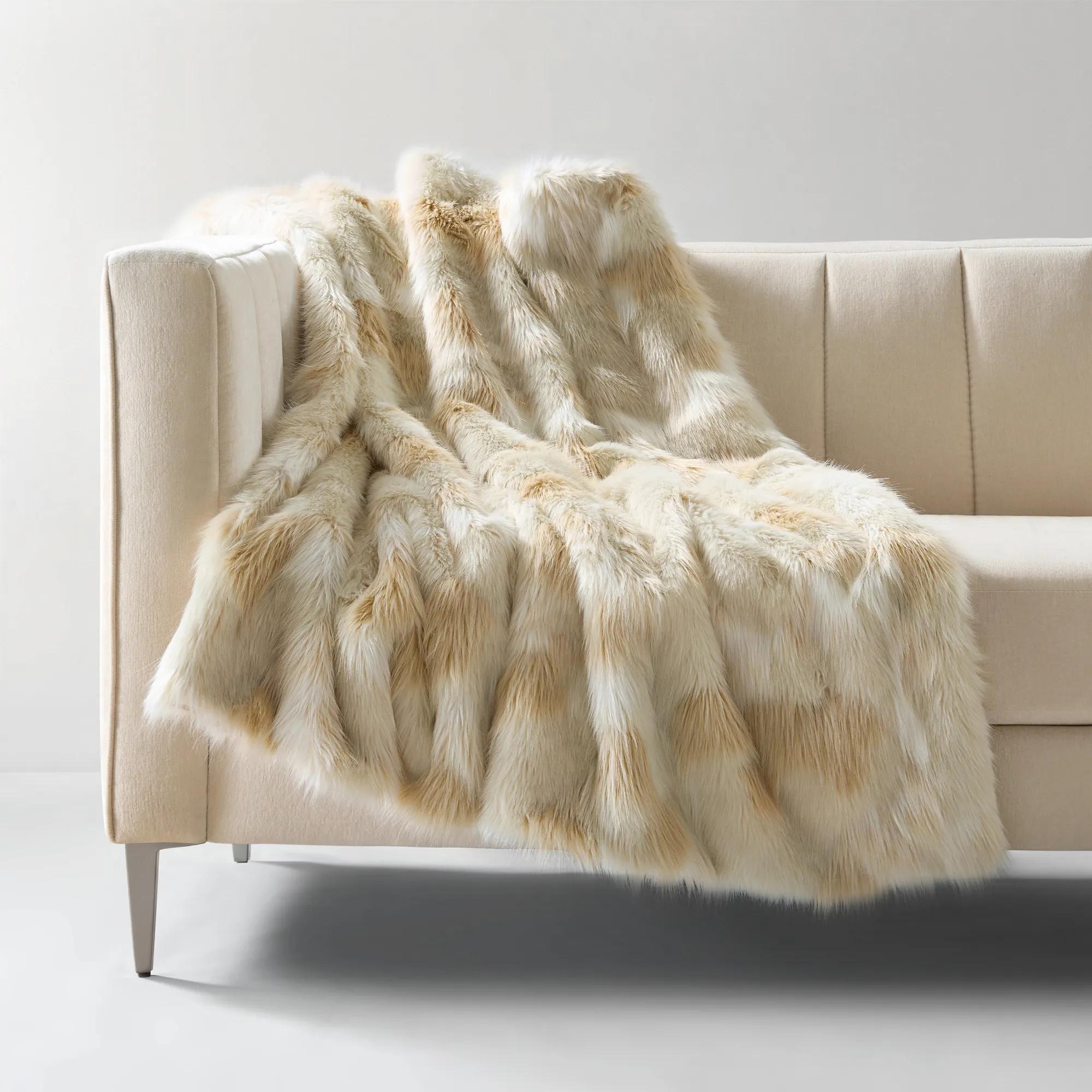 Edurn Spotted Throw 50" x 60"