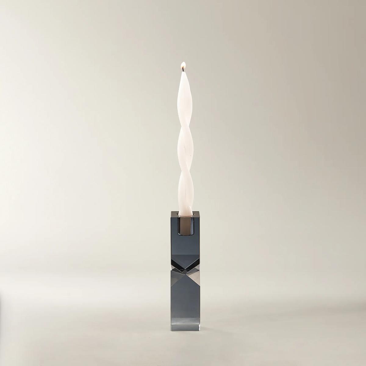 Mythos Taper Holder