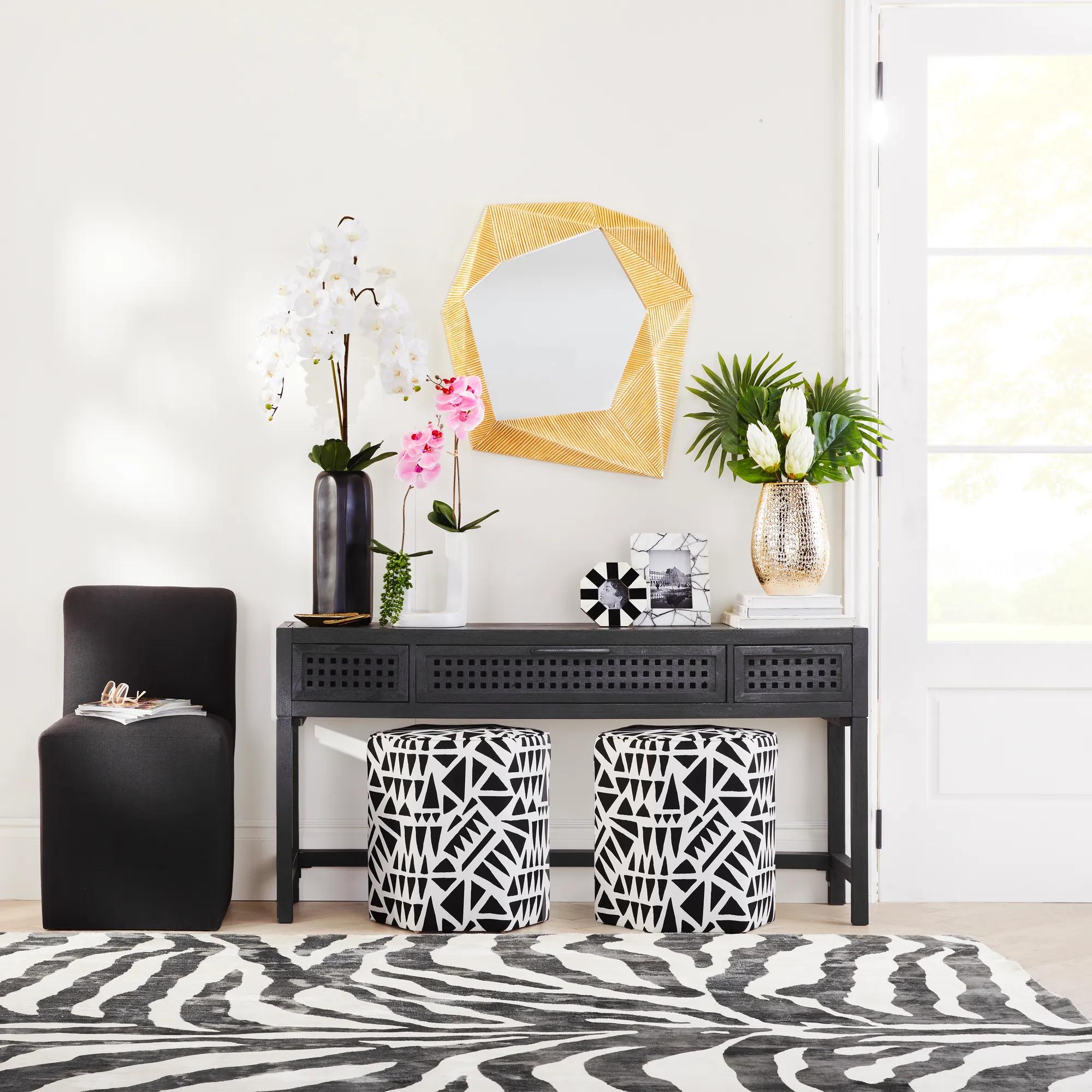 Nikki Chu - Zendaya Rug - Charcoal