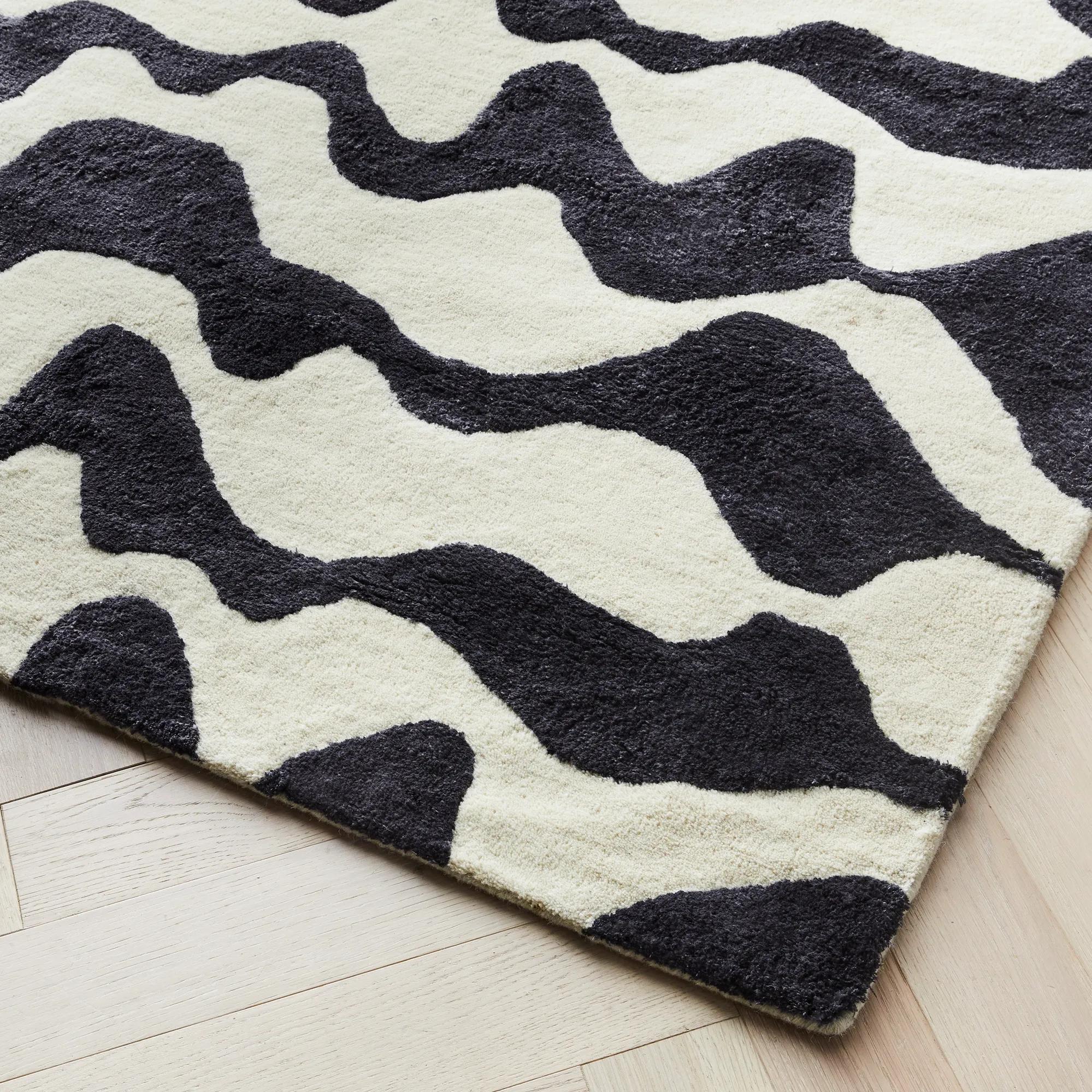 Quinn Rug - Ivory/Black