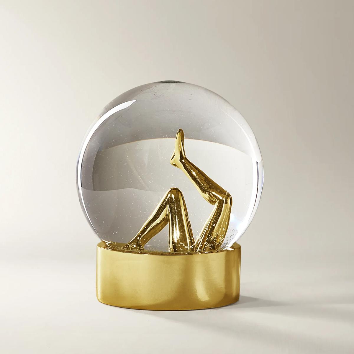 Golden Legs Globe