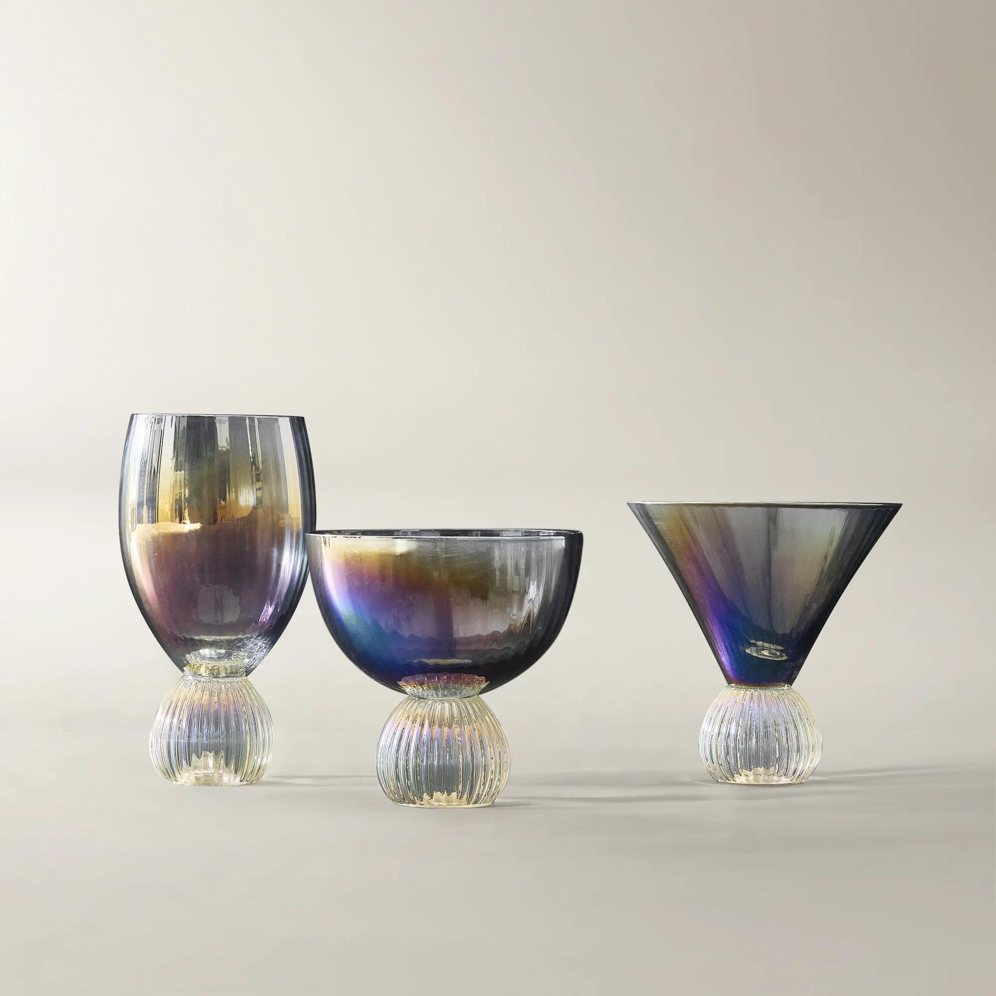 Theo Collection