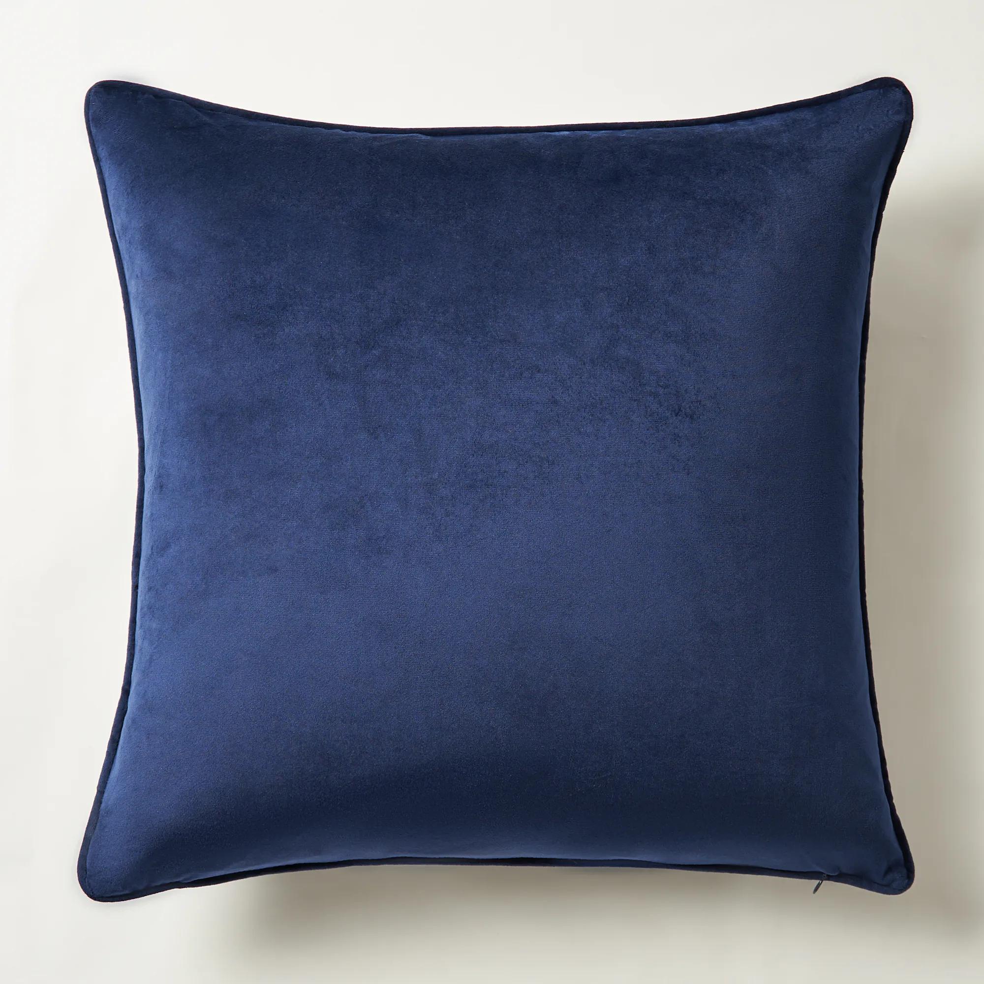 Spotted Pillow 22