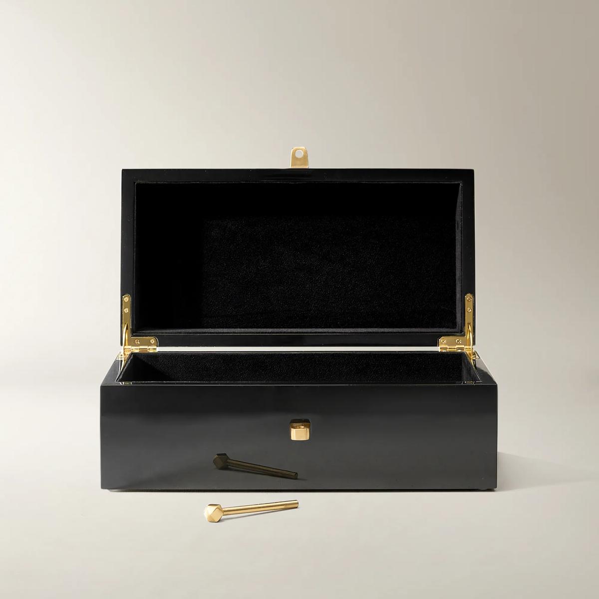 Tuxedo Box
