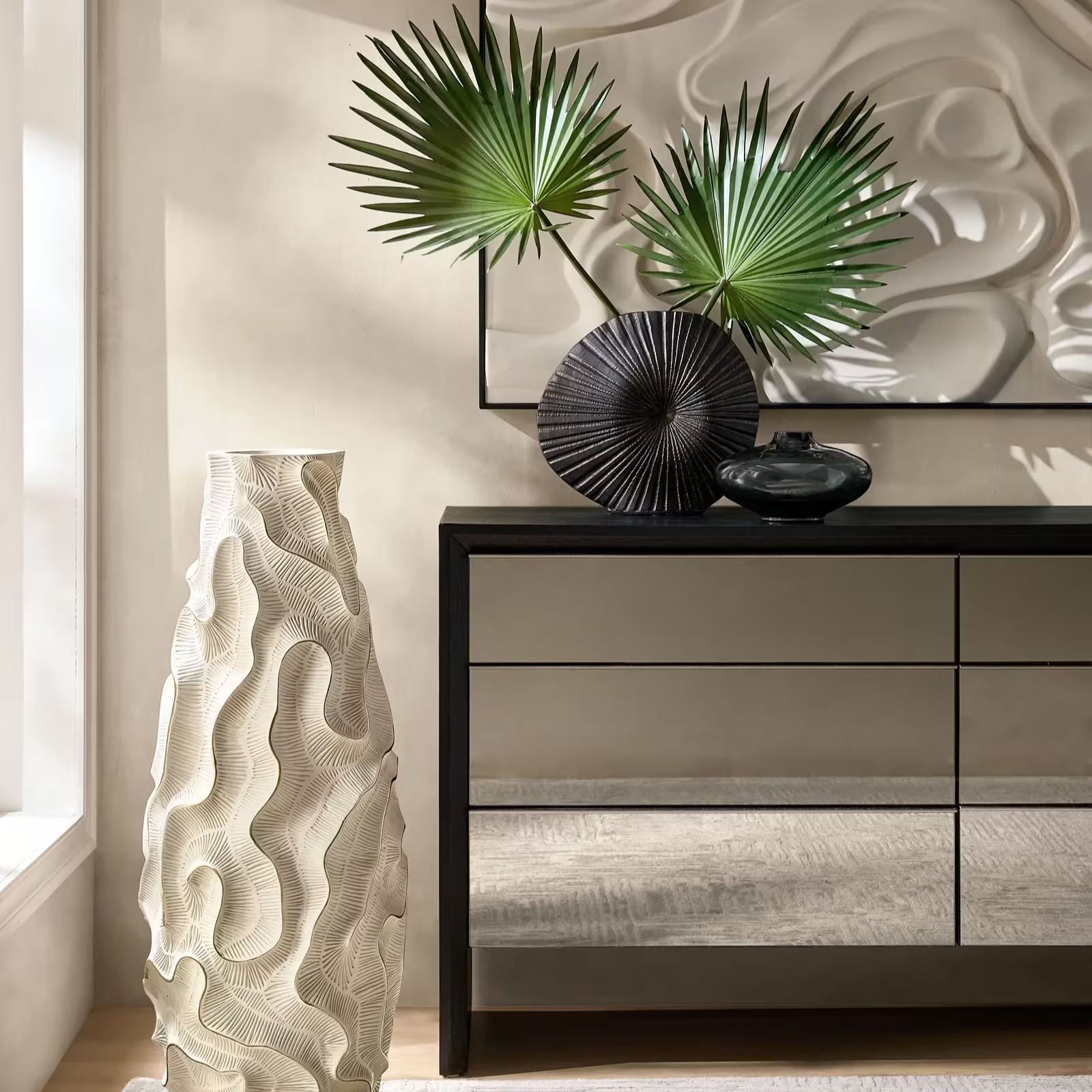 Glimmer Mirrored Black Oak 6-Drawer Dresser (65")