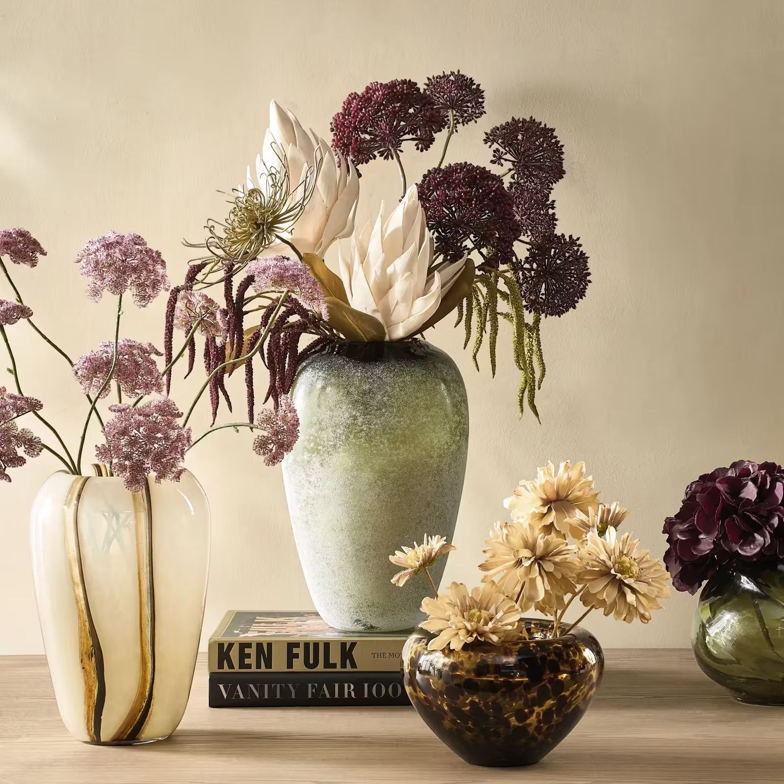 Linden Glass Vase - Pistachio Green