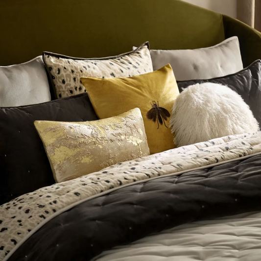 Nemera Reversible Velvet &amp; Leopard Quilt Set - Alabaster/Leopard